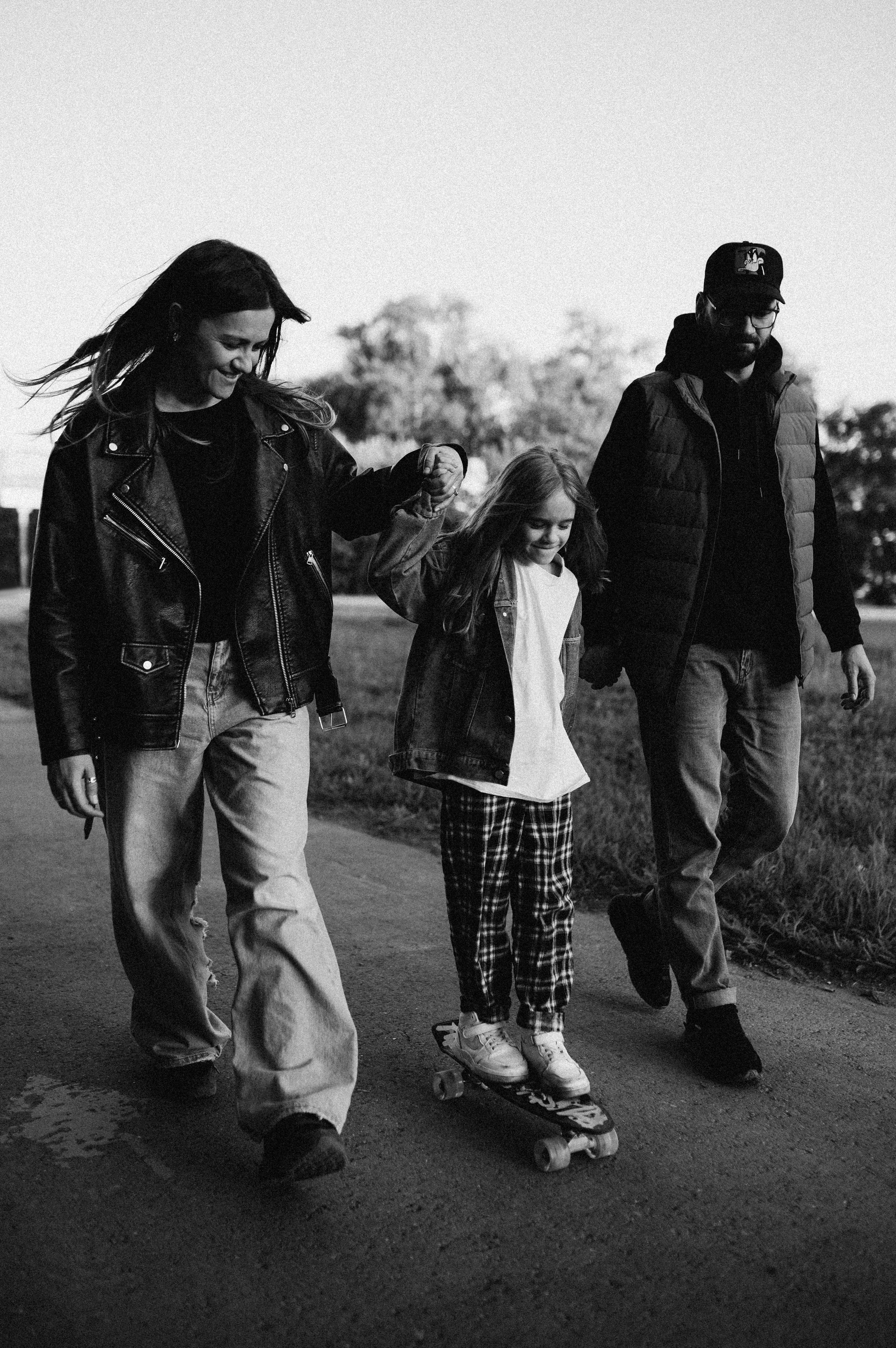 САША, АНЯ и их КИРА и ЛЕРА. Семейный фотограф в Новосибирске Женя Индрикова