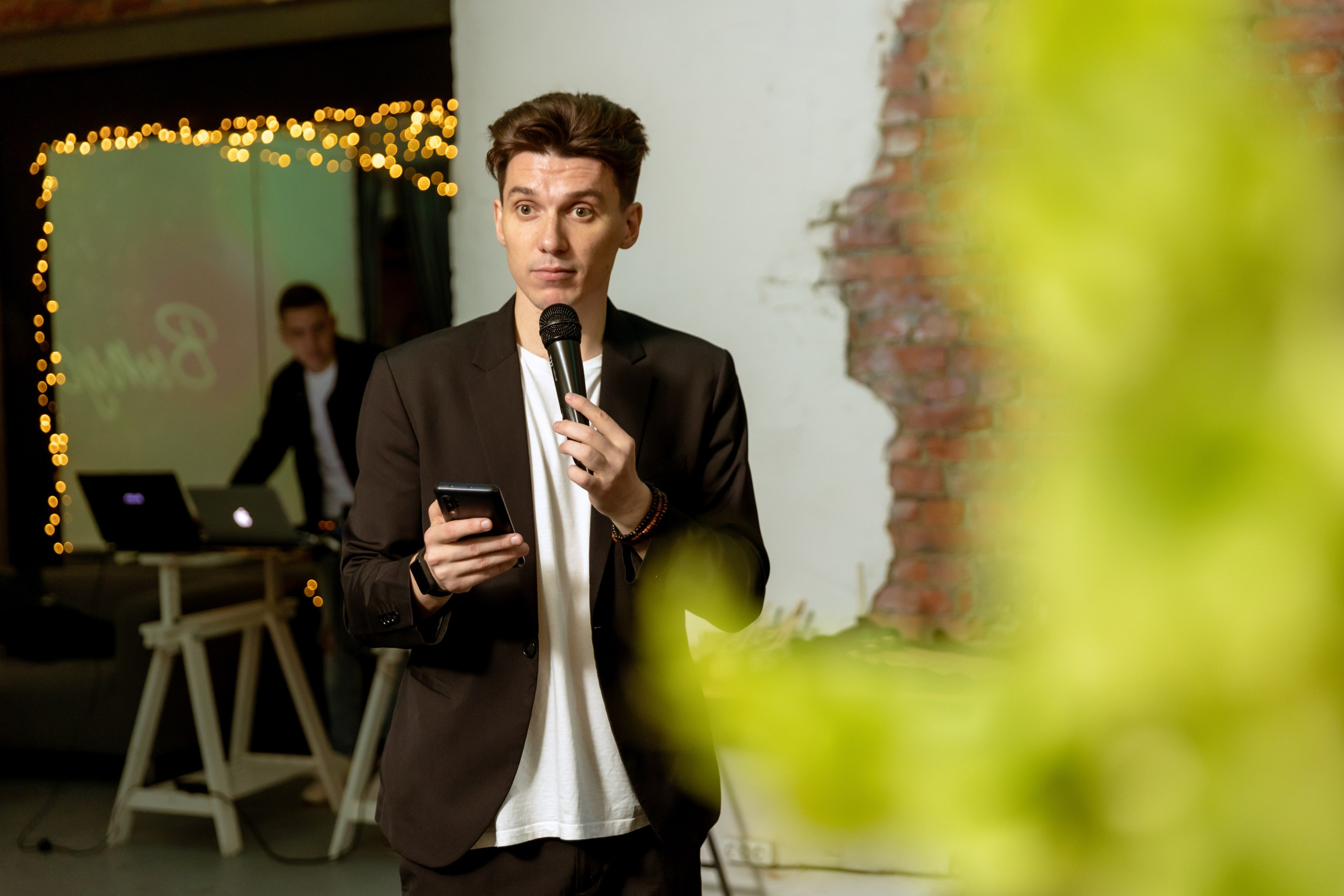 Фотограф. на школьный выпускной. Фотограф на праздник, корпоратив, День Рождения и Юбилей в г. Санкт-Петербурге Алексей Анкушев