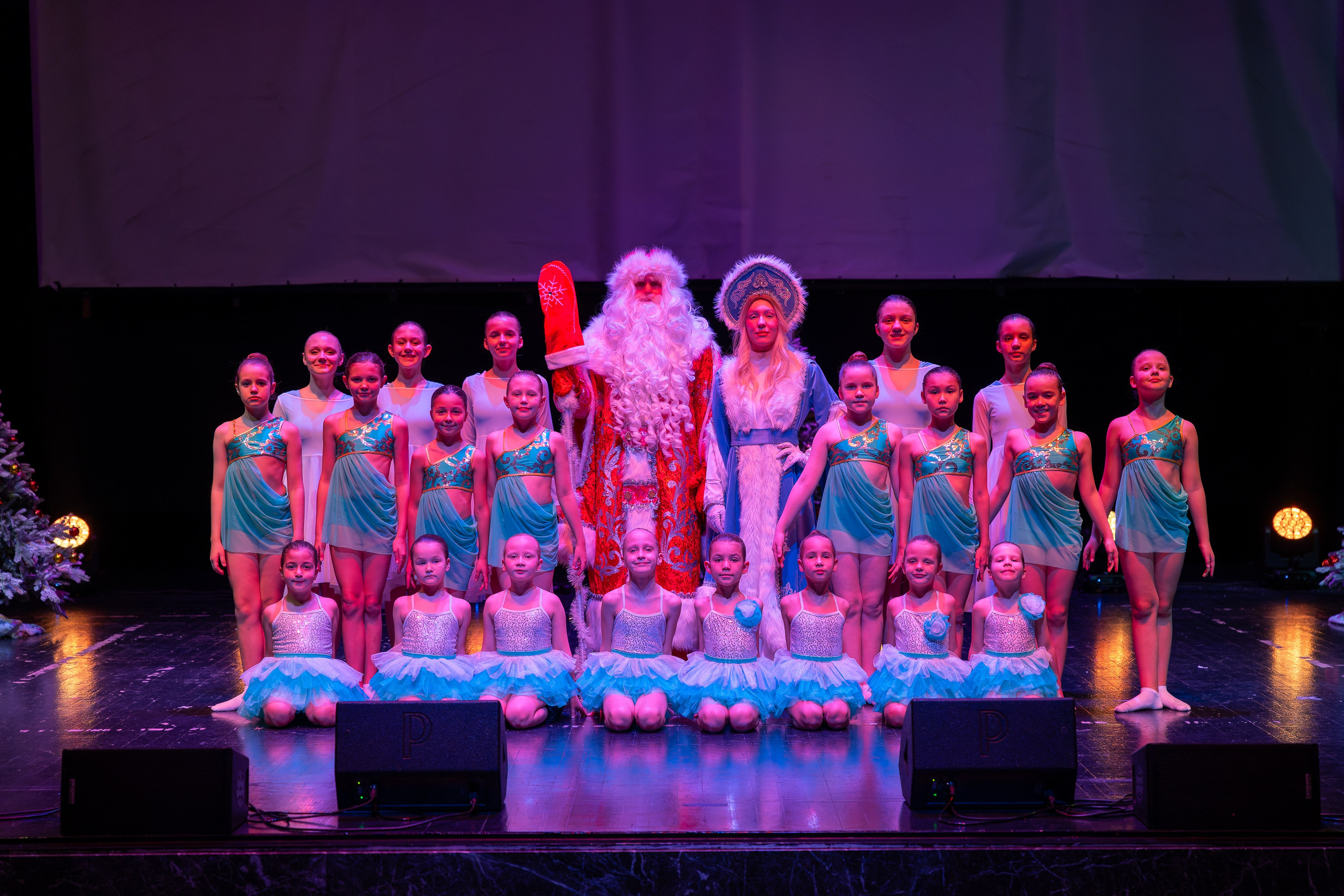 Съёмка новогодних праздников, елки для детей и родителей. «Студия DRONAVT`s» — видеосъёмка и фотография г. Москва