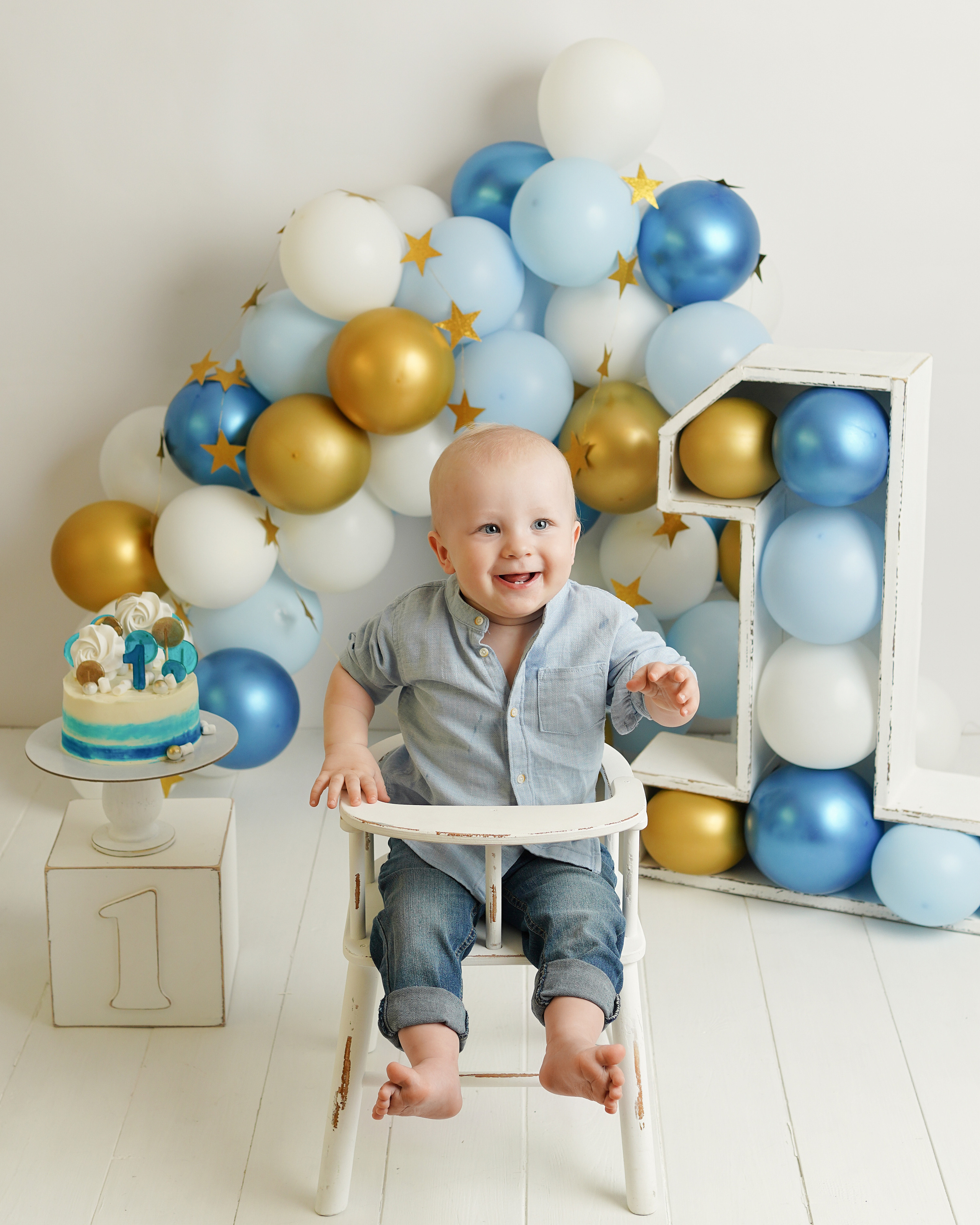 Детская фотосессия Первый год Лёвы. Детский фотограф и фотограф новорожденных в Калининград Оксана Иваний