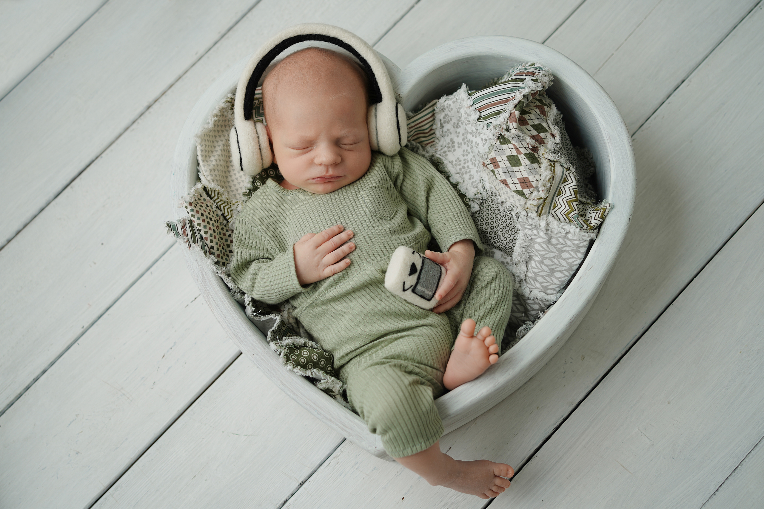 Детская фотосессия новорожденных мальчиков. Детский фотограф и фотограф новорожденных в Калининград Оксана Иваний