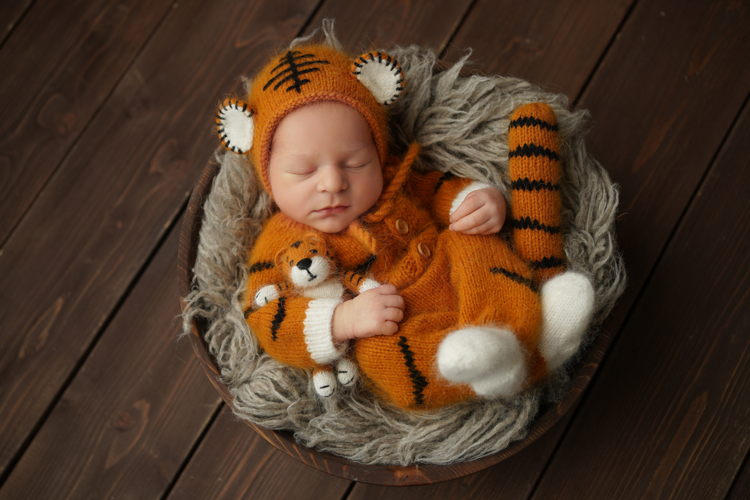 Детская фотосессия новорожденных мальчиков. Детский фотограф и фотограф новорожденных в Калининград Оксана Иваний