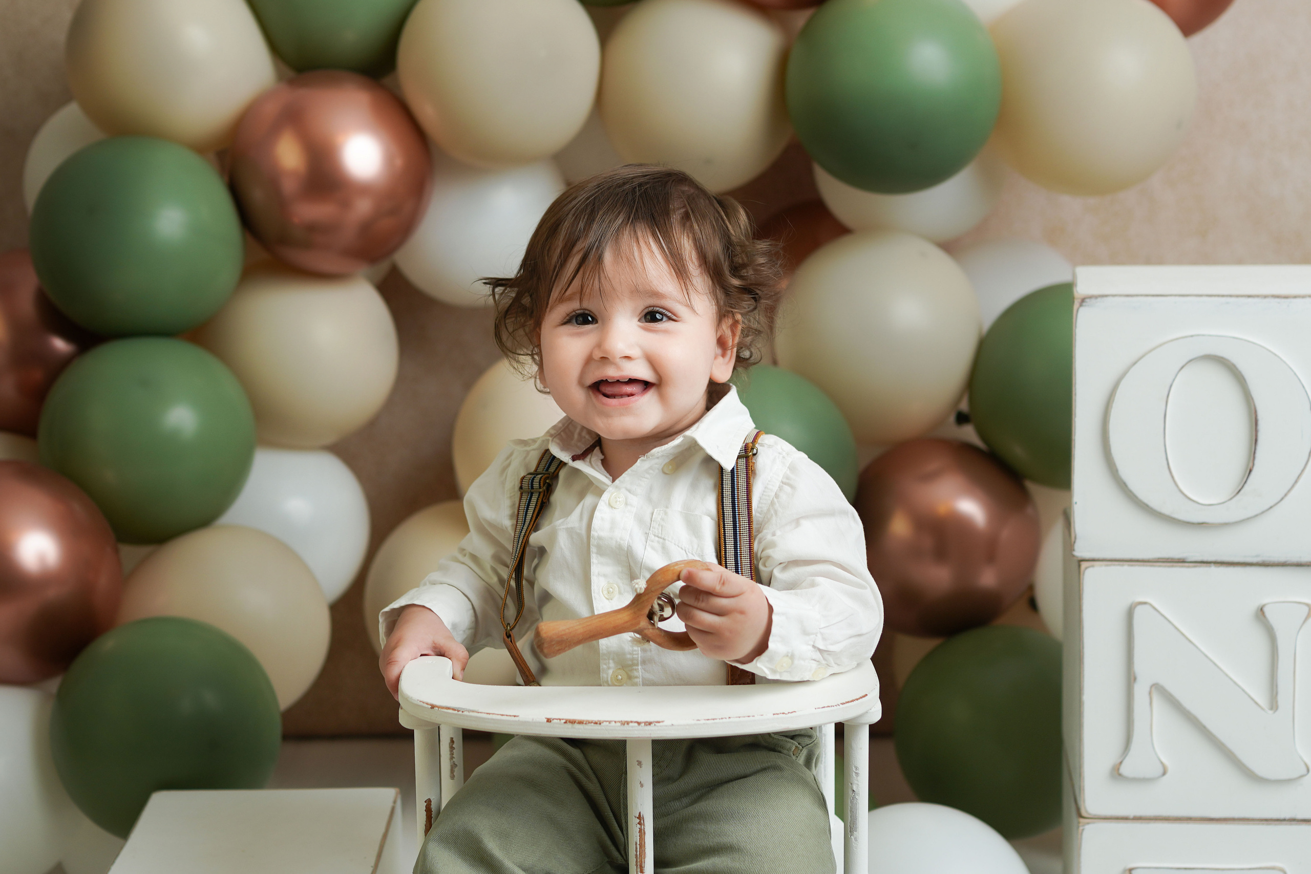 Детская фотосессия Первый годик Арутюна. Детский фотограф и фотограф новорожденных в Калининград Оксана Иваний