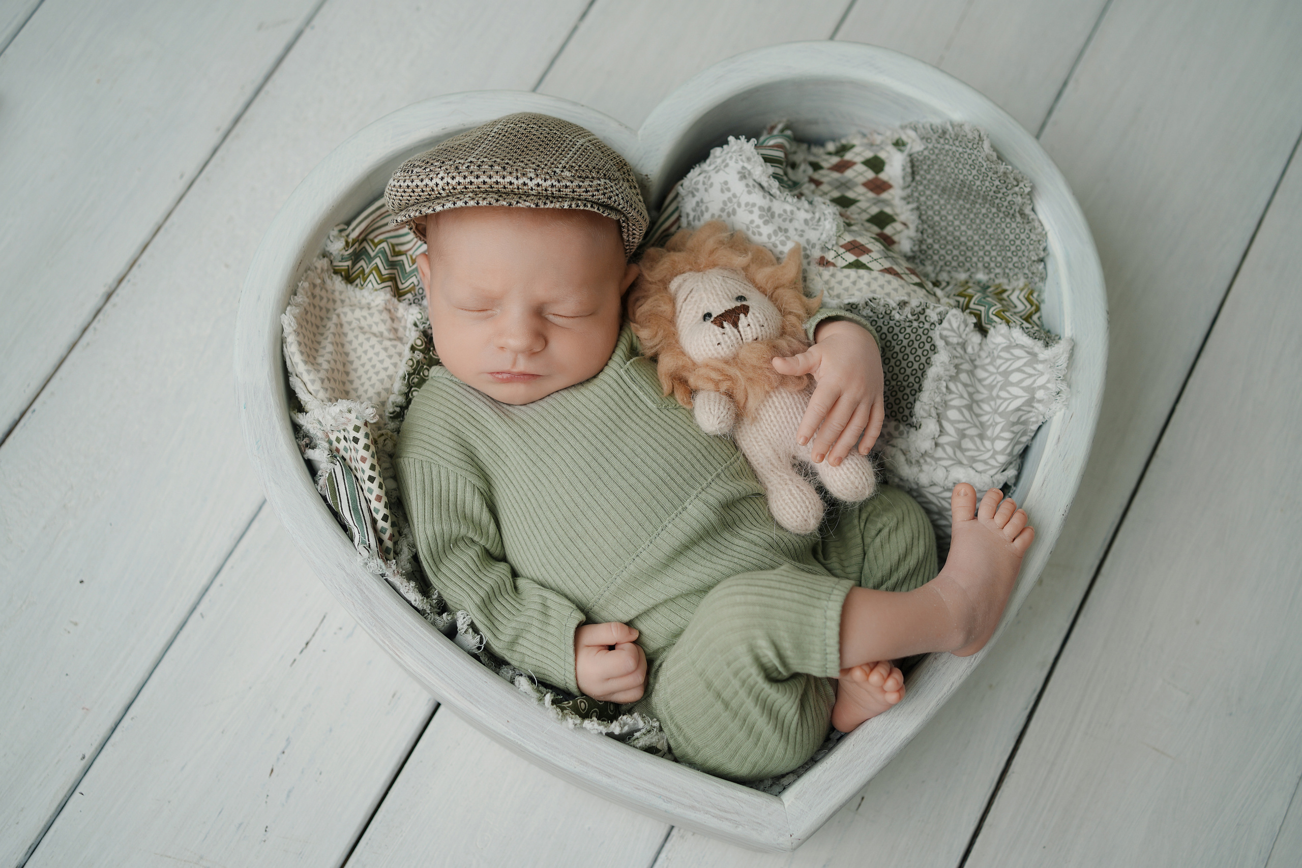 Детская фотосессия новорожденных мальчиков. Детский фотограф и фотограф новорожденных в Калининград Оксана Иваний