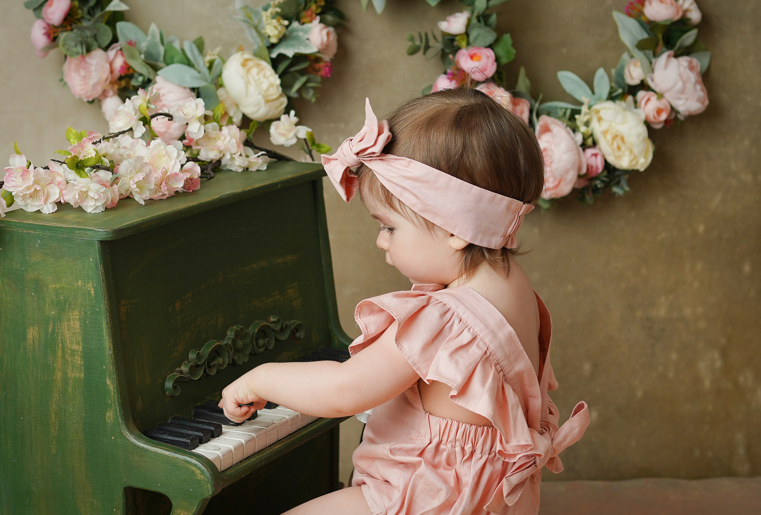 Детская фотосессия Первый год Сони. Детский фотограф и фотограф новорожденных в Калининград Оксана Иваний