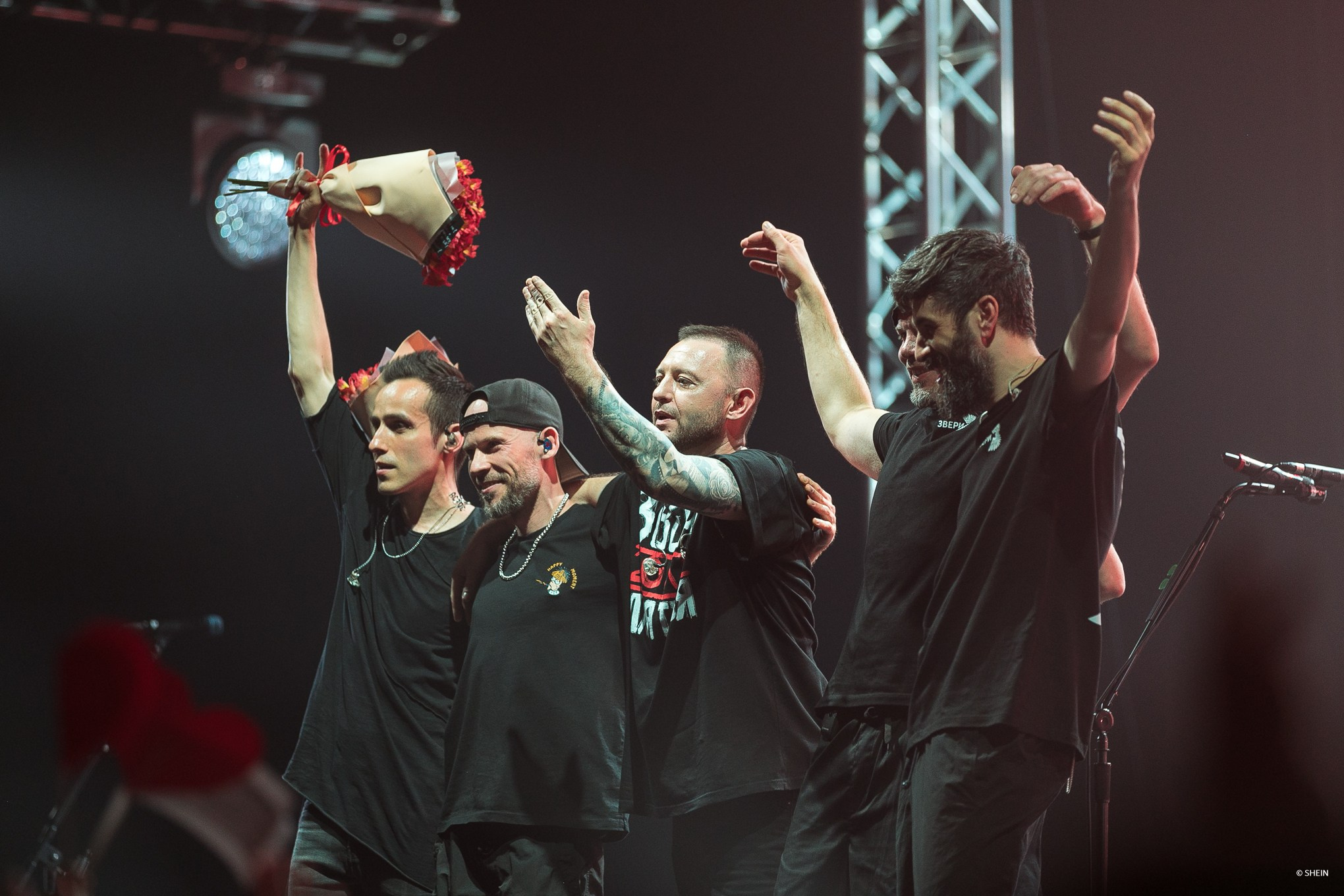 Концертная фотосъёмка музыкальной группы «Звери». Фотограф в Астрахани Евгений Шеин