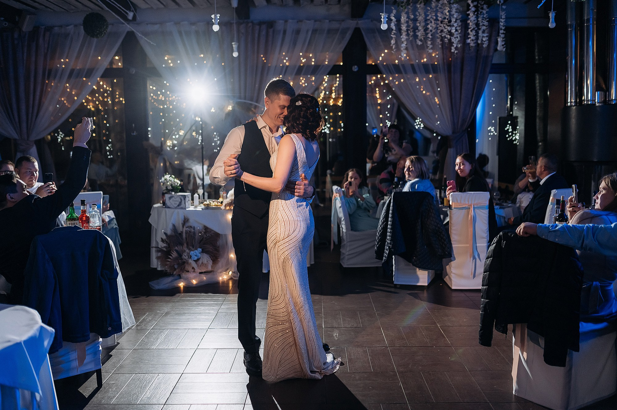 Денис и Екатерина ВДНХ. Свадебный фотограф в Дубне Алексей Фонарёв