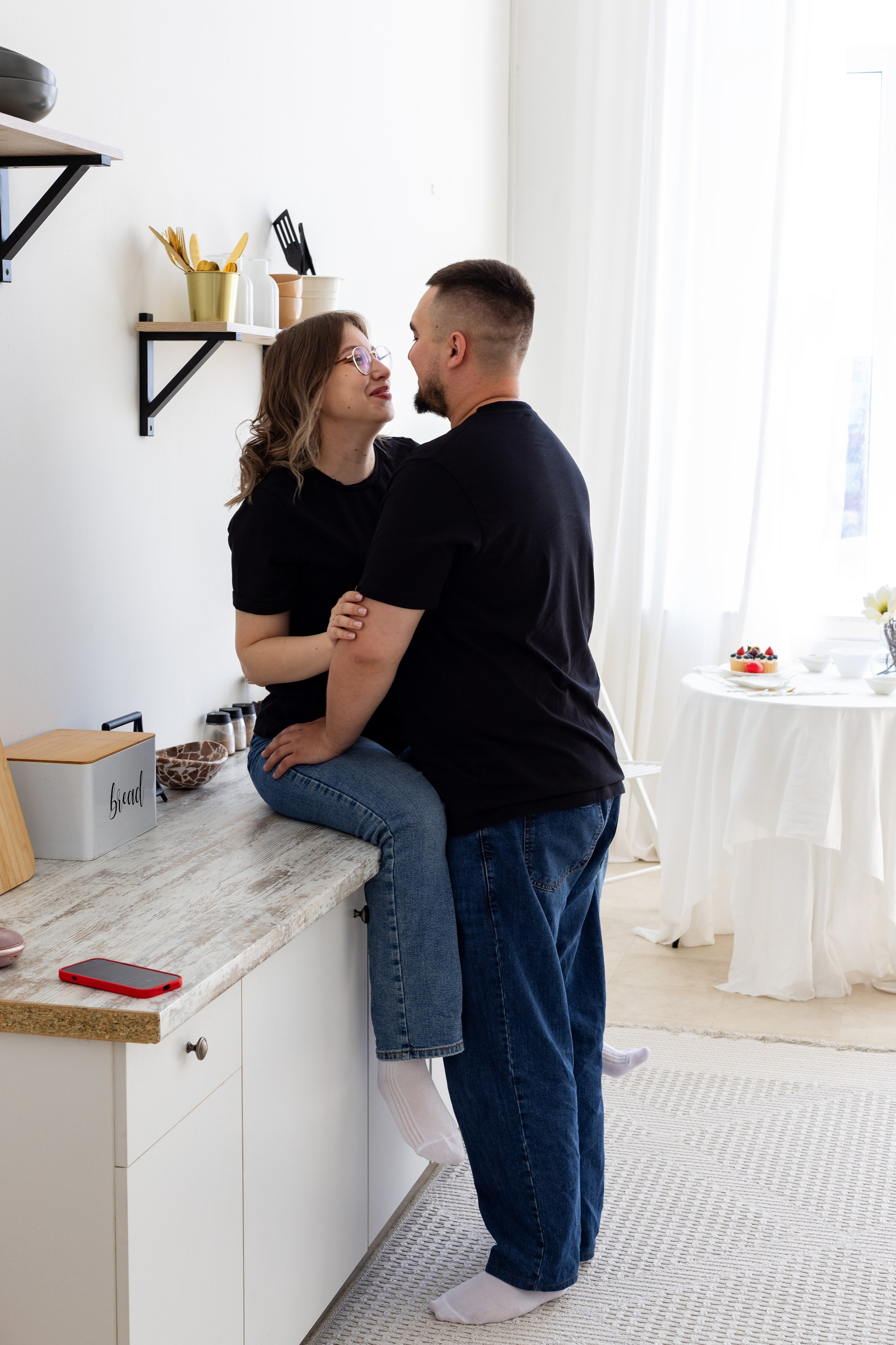 Семейная фотосессия в студии (Михаил, Крестина и Макар). Женский фотограф в Орске Новотроицке Динара Долганова