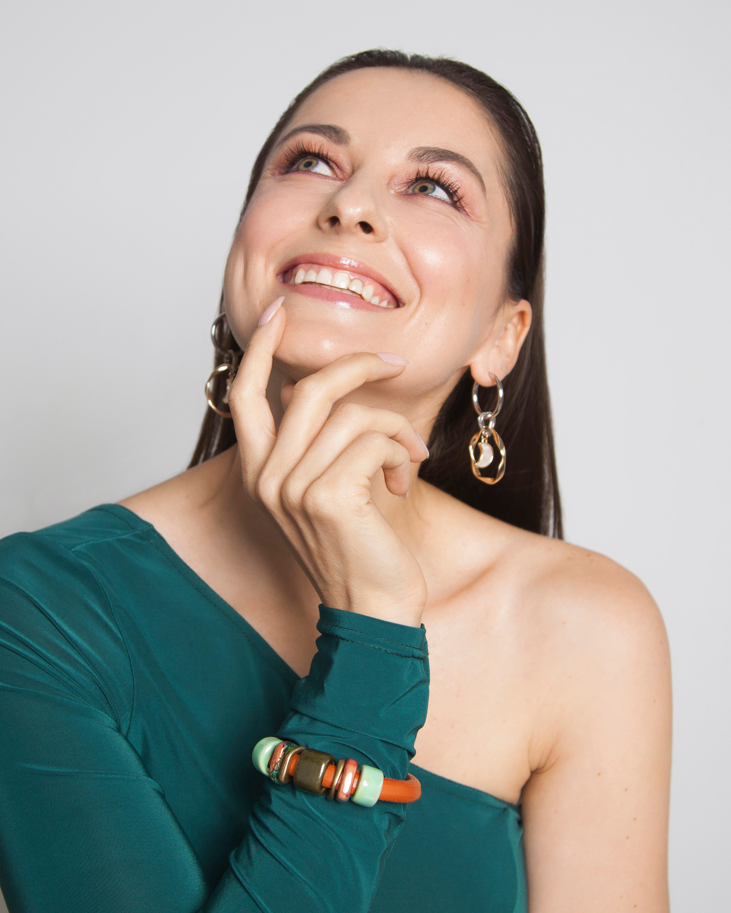 Фотосессия украшений для лукбука. Контент фотограф в Москве и области Елена Кулакова