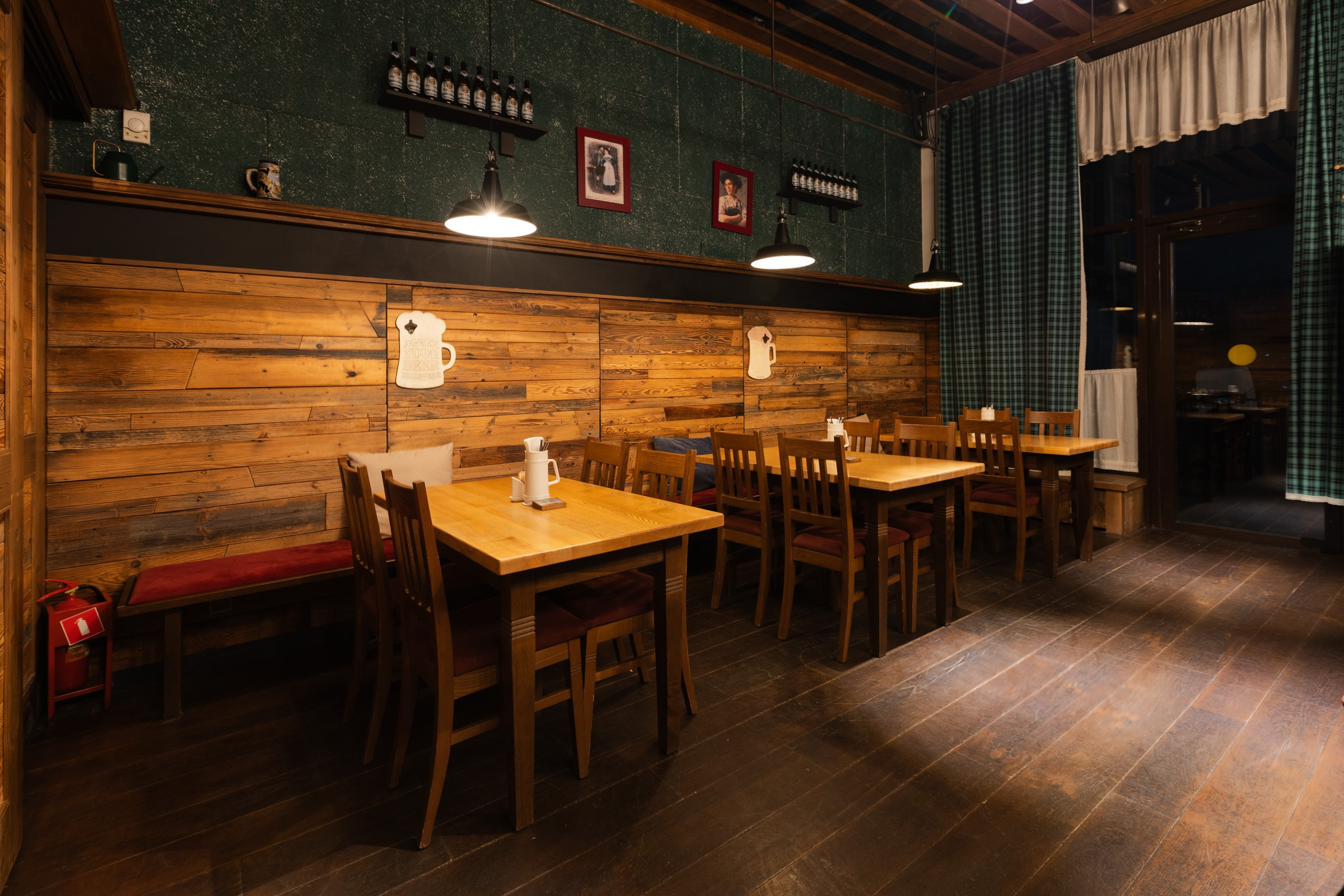 Съемка ресторана PAULANER в городе Краснодар. Архитектурный и интерьерный фотограф в Краснодаре | Дмитрий Демской