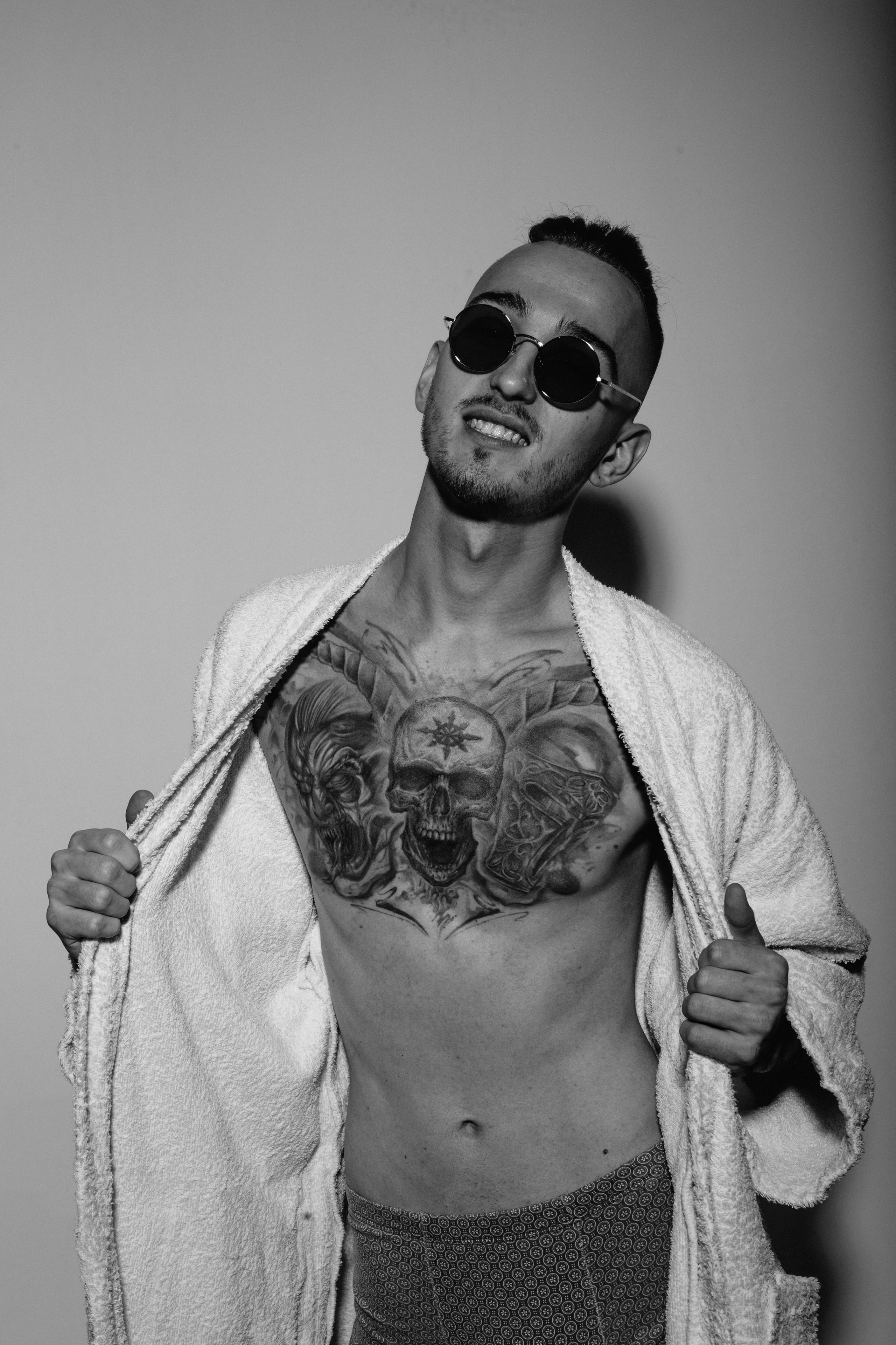 Голый рок-н-ролл. Портретный фотограф Илья Лучинин город Ижевск