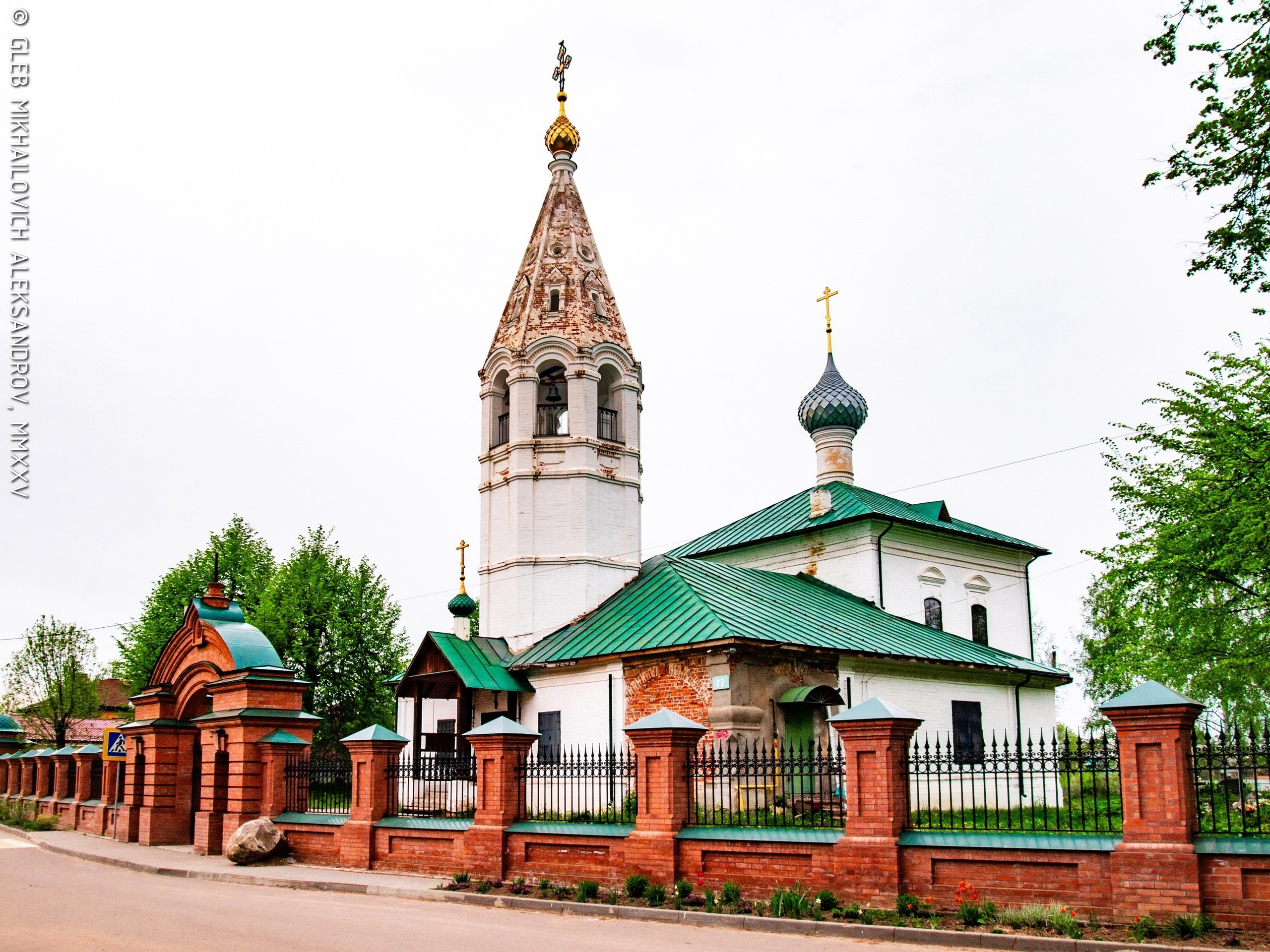 Ярославль. Храм Софии Премудрости Божией в Савине. Зодчество