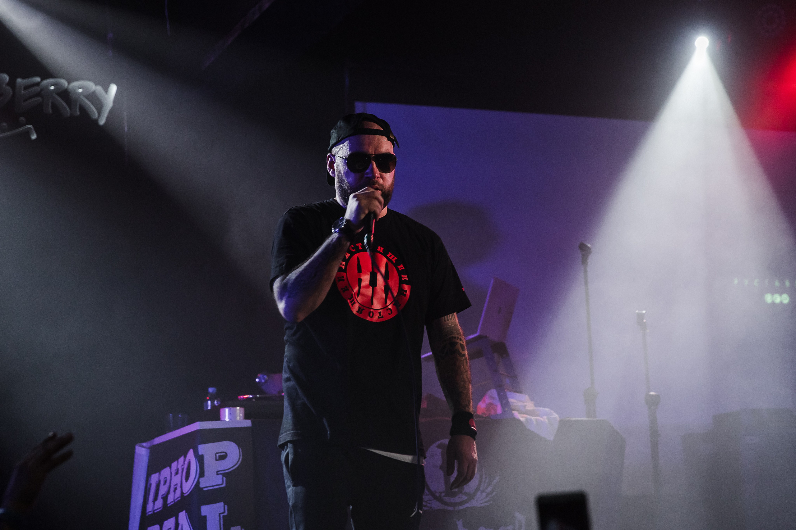 Презентация альбома РУСТАВЕЛИ — Настоящее Настоящее. Фотограф в спб Александр Потапов