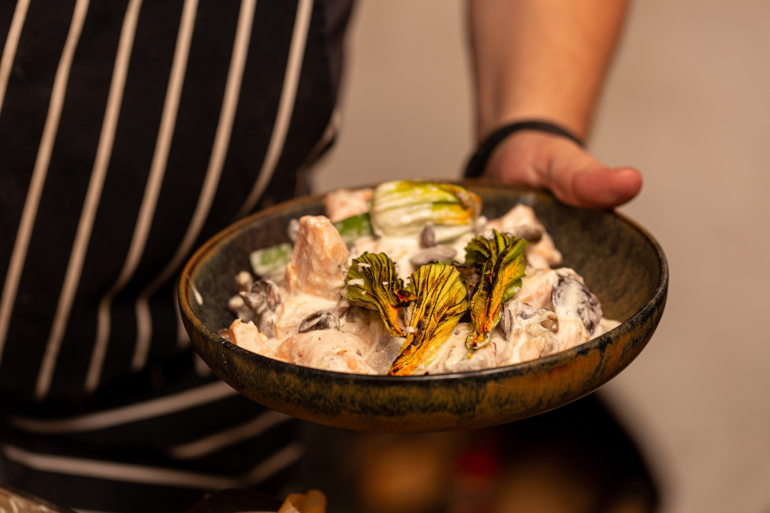 Винный вечер (дагестанское вино) в Поварне МАРК и ЛЕВ (29 июля 2023 г.). Фотограф Наталья Угрюмова, г. Москва