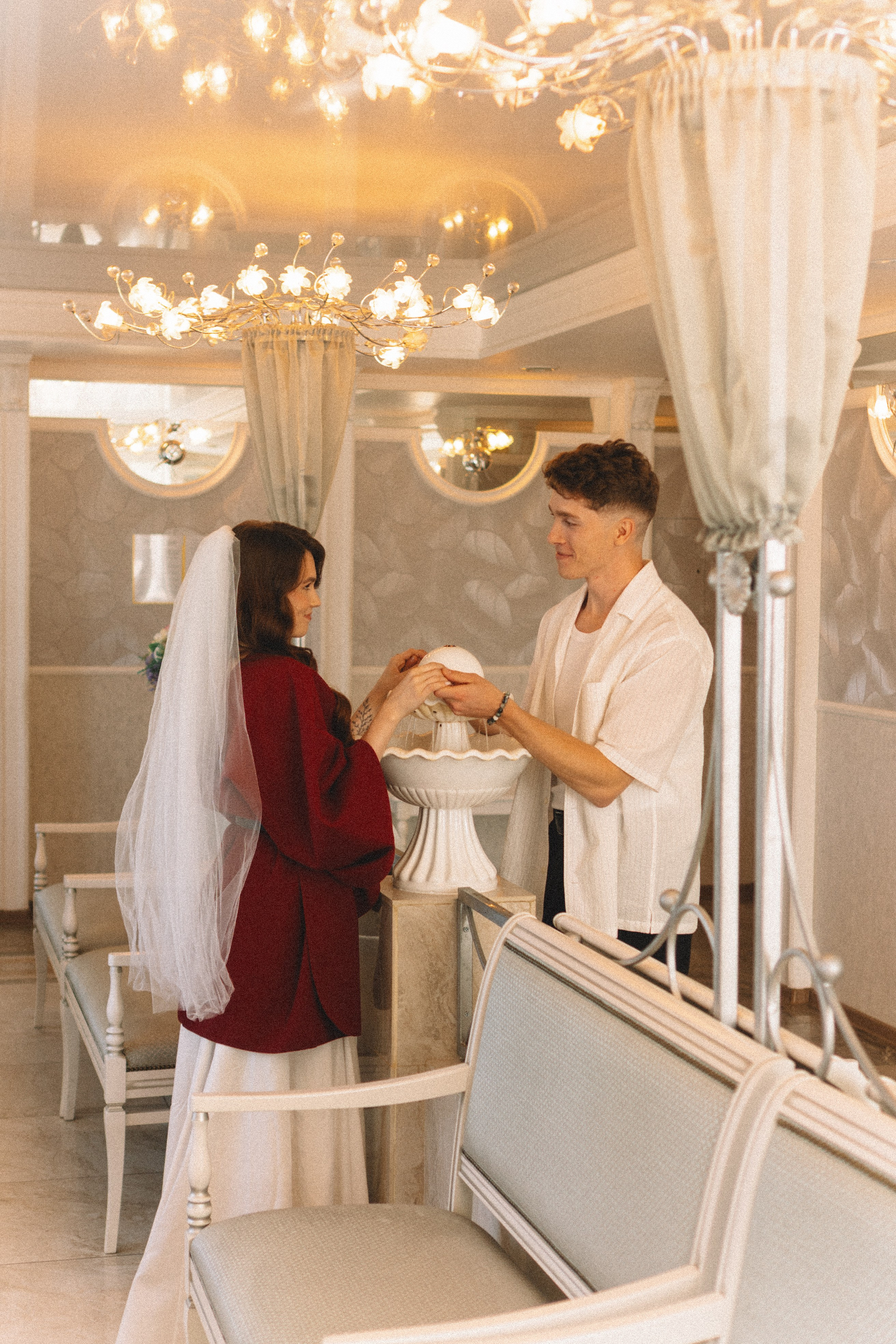 СВАДЕБНАЯ СЬЕМКА В ПЕТЕРГОФЕ И СЬЕМКА РЕПОРТАЖА В ЗАГСЕ ПЕТЕРГОФА. Профессиональный фотограф, Санкт-Петербург — Виктория Богомолова