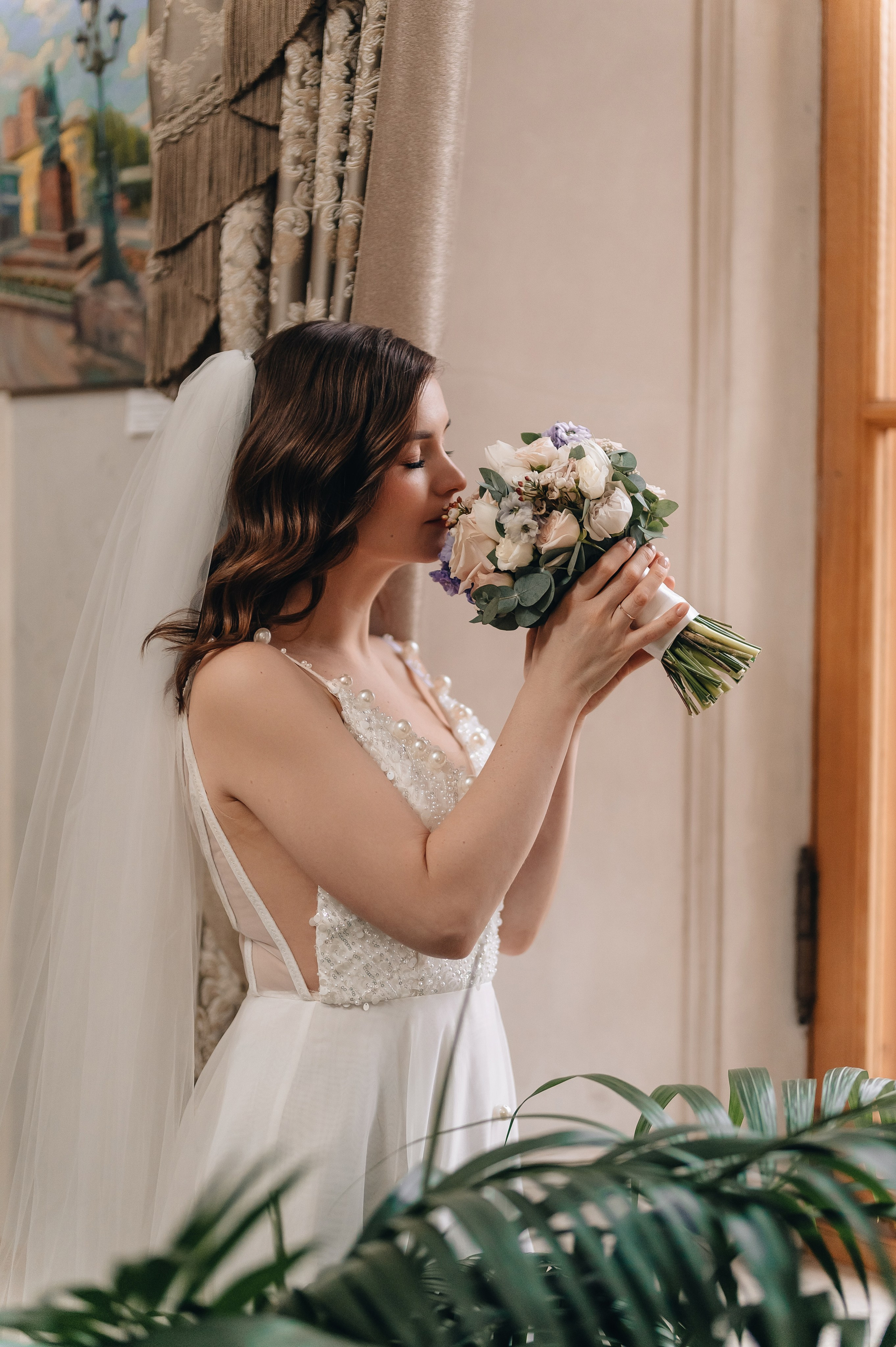 Свадебная фотосессия в библиотеке им. Пушкина. Портретный фотограф Москва Светлана Кашура