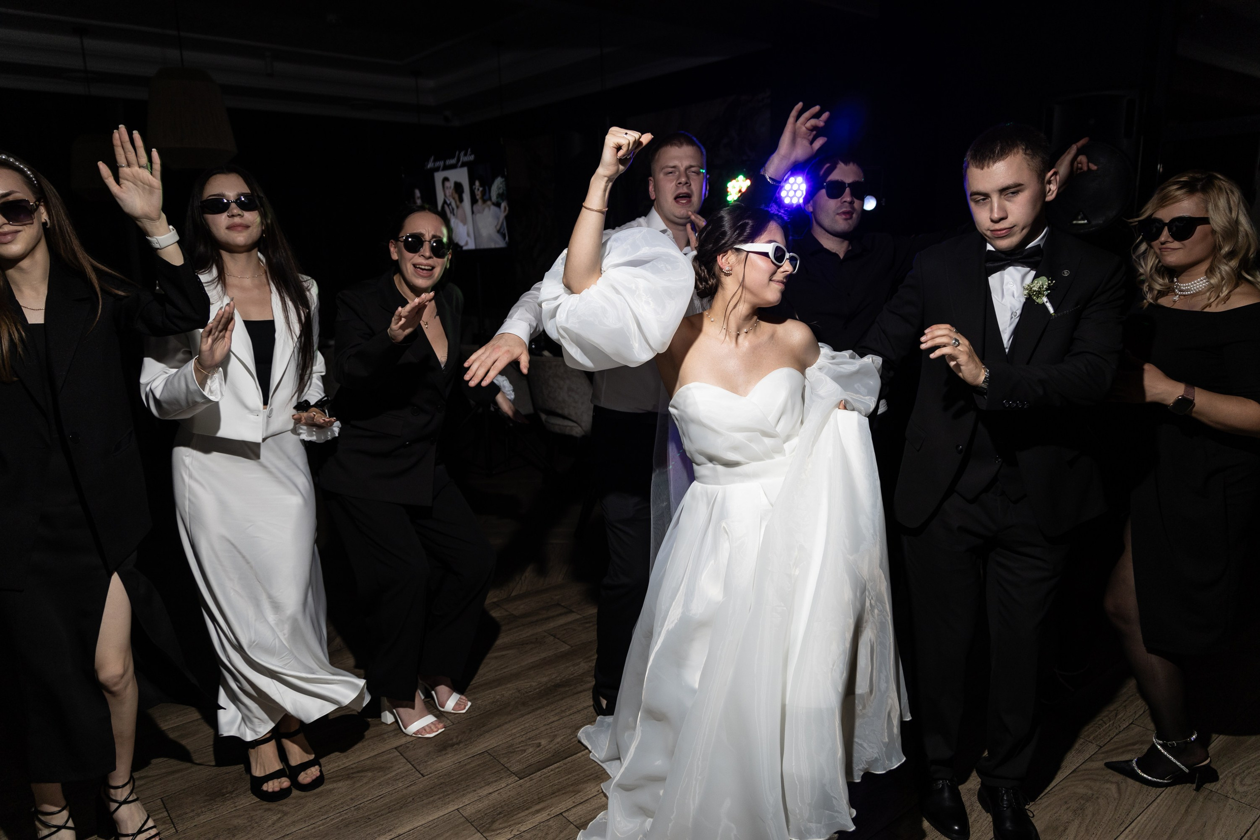 Alexey & Julia. Фотограф свадебный, репортажный, индивидуальный, фото для маркетплейсов, брендов, автосалонов