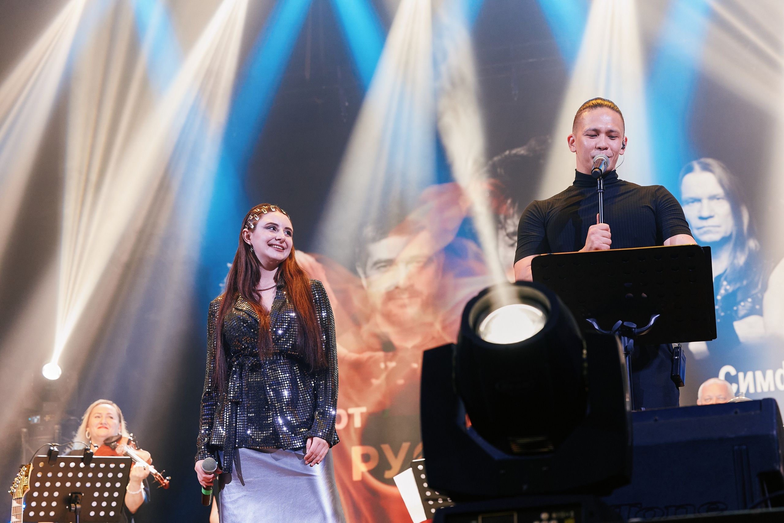 Симфо-Рок-Шоу в ДКЖД 05.06. Свадебный репортажный фотограф краснодар максим дремов дрёмов фотосессия студия цена