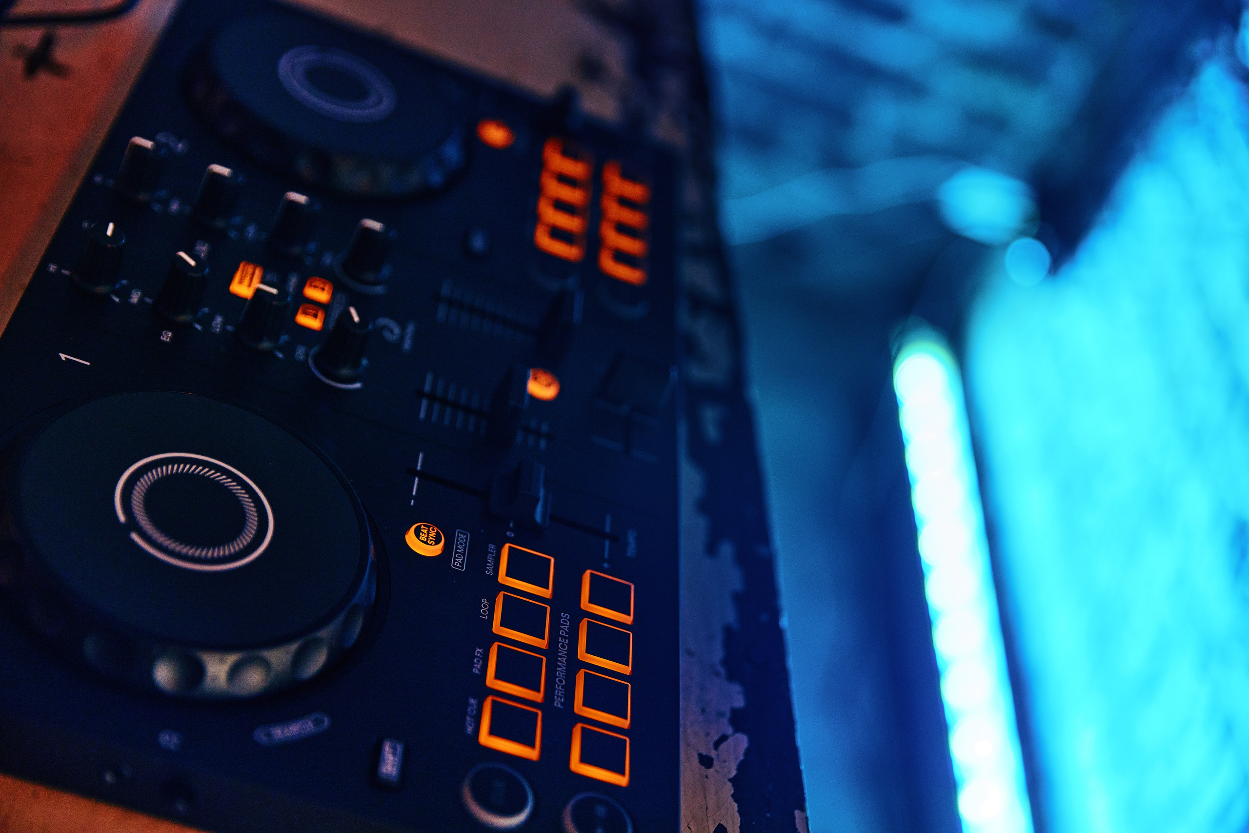 День рождения в Cherdak loft 25.05. Свадебный репортажный фотограф краснодар максим дремов дрёмов фотосессия студия цена