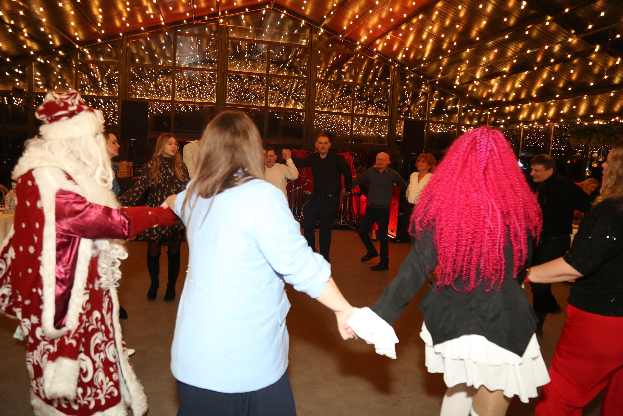 Корпоратив. Фотосессия в студии в Москве от профессионального фотографа услуги по доступным ценам