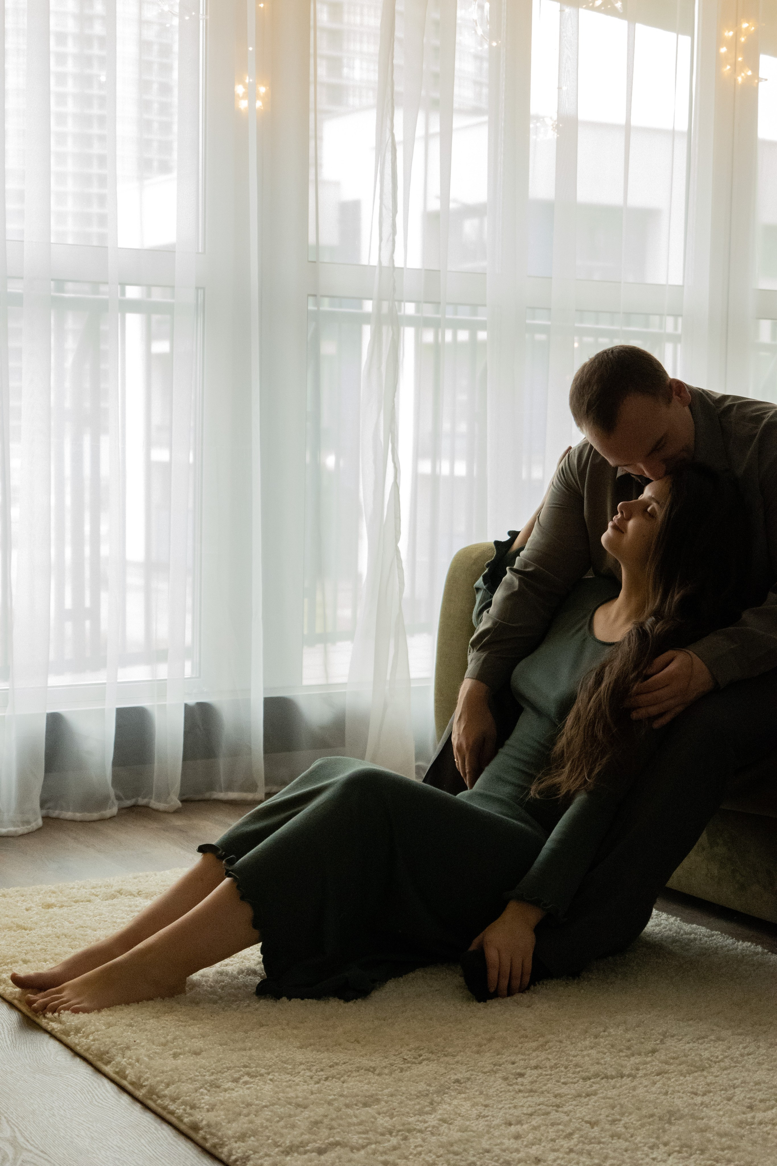 Домашняя новогодняя фотосесиия беременности. Фотограф видеограф Ольга Василевская