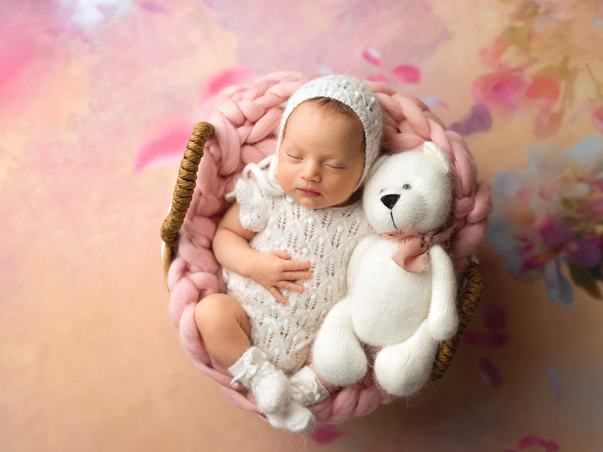 Newborn. Фотограф новорождённых в Казани Нейля Гильмутдинова ньюборн