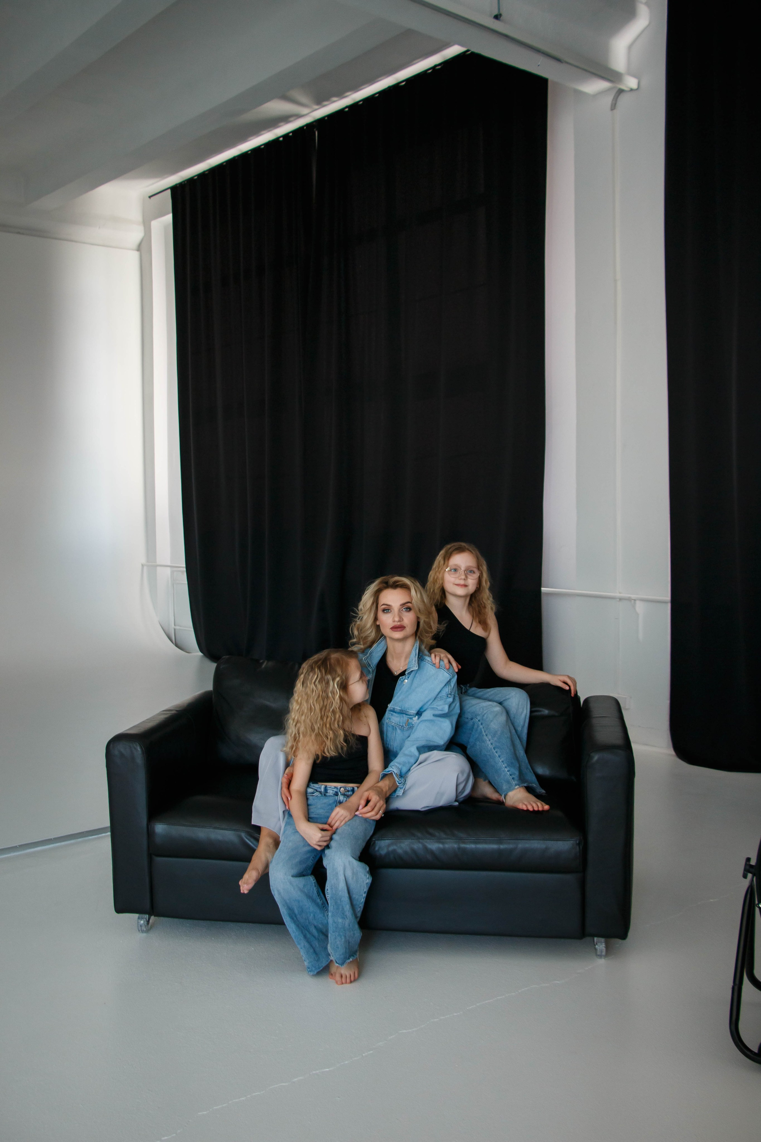 MARYNA & NIKOLETTA & ALISA. Бережно сохраняю ваши чувства и истории на своих фотографиях