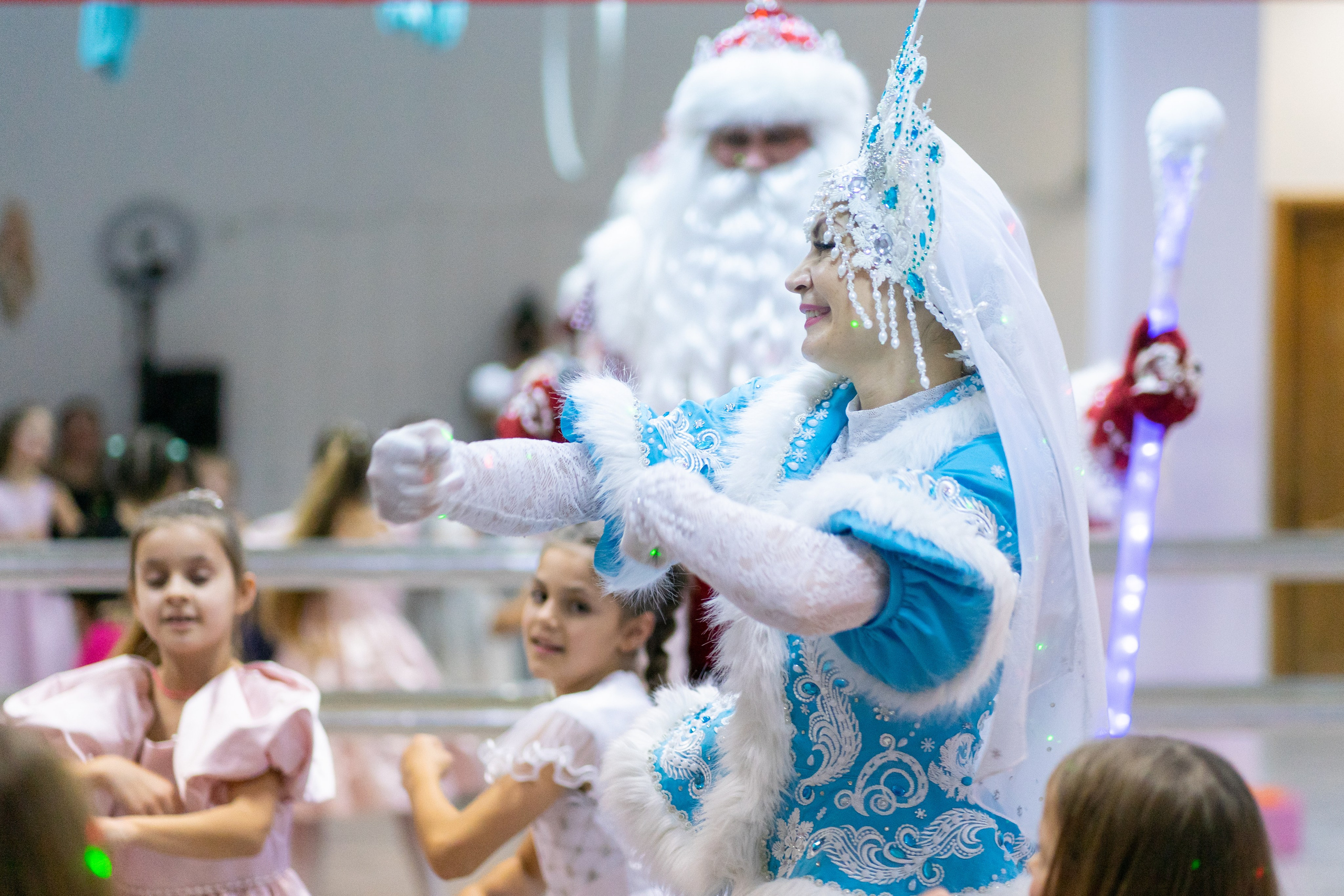 Детский новогодний праздник. Фотограф в Сочи Тиунова Маргарита и Тиунов Евгений