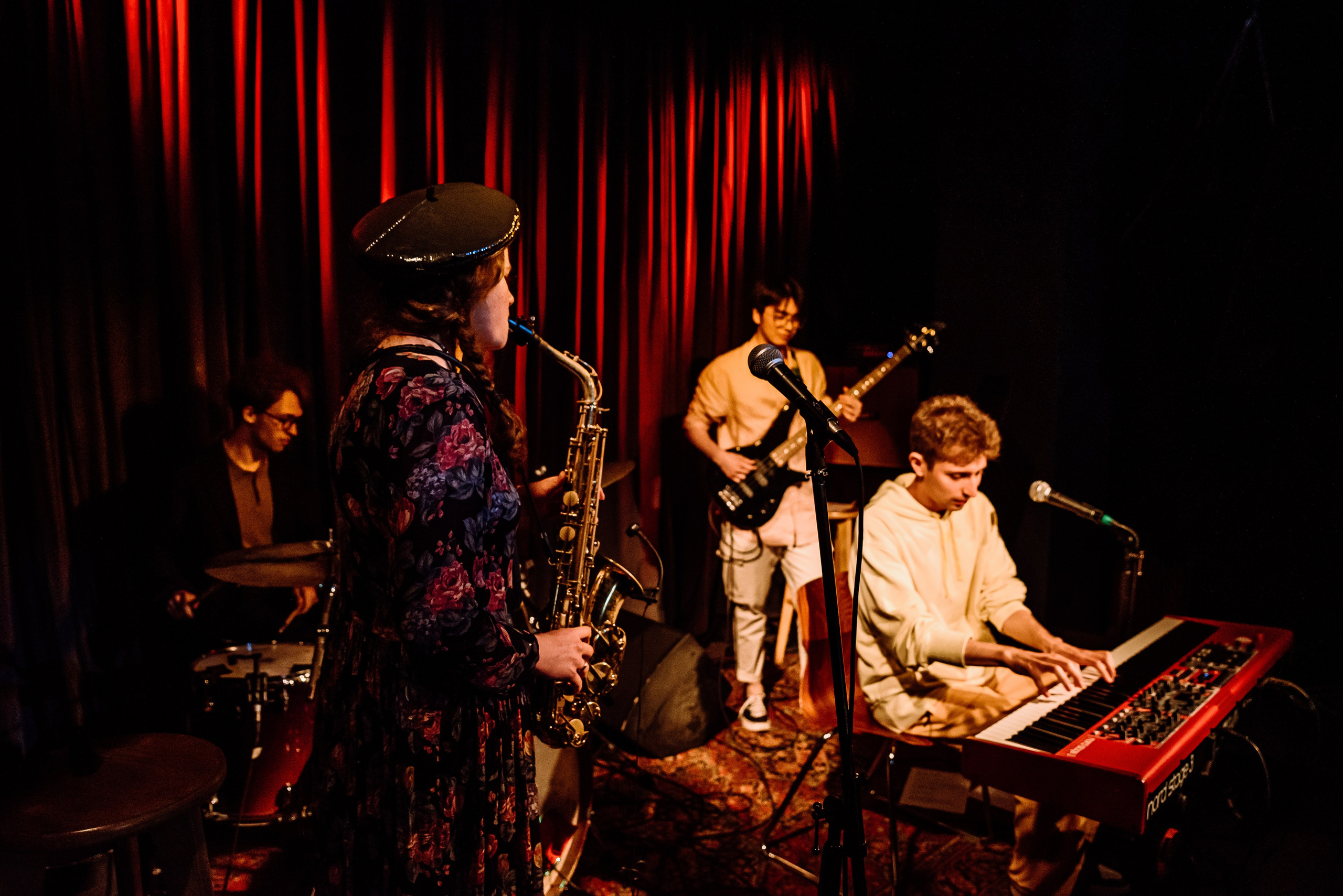 Концерт Андрея Котика