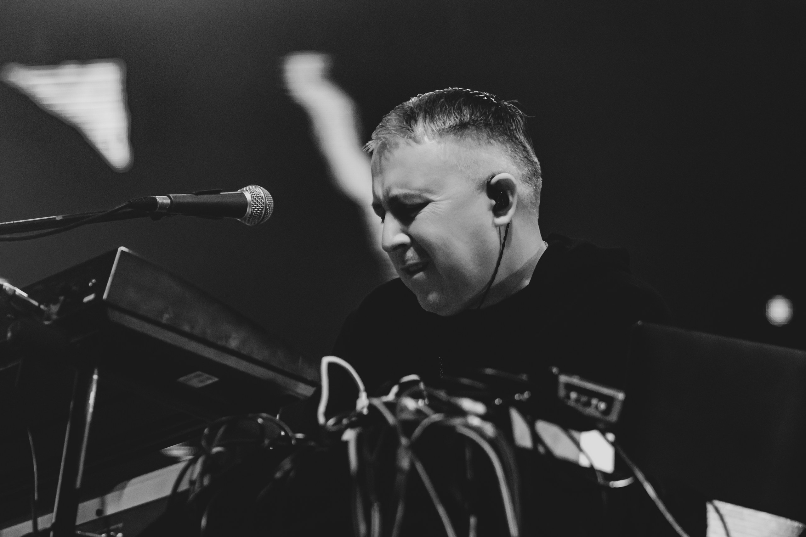 Вадим Самойлов | Брат-2: Живой Soundtrack | СК «Юбилейный». Концертный фотограф Михальченкова Алёна | Москва