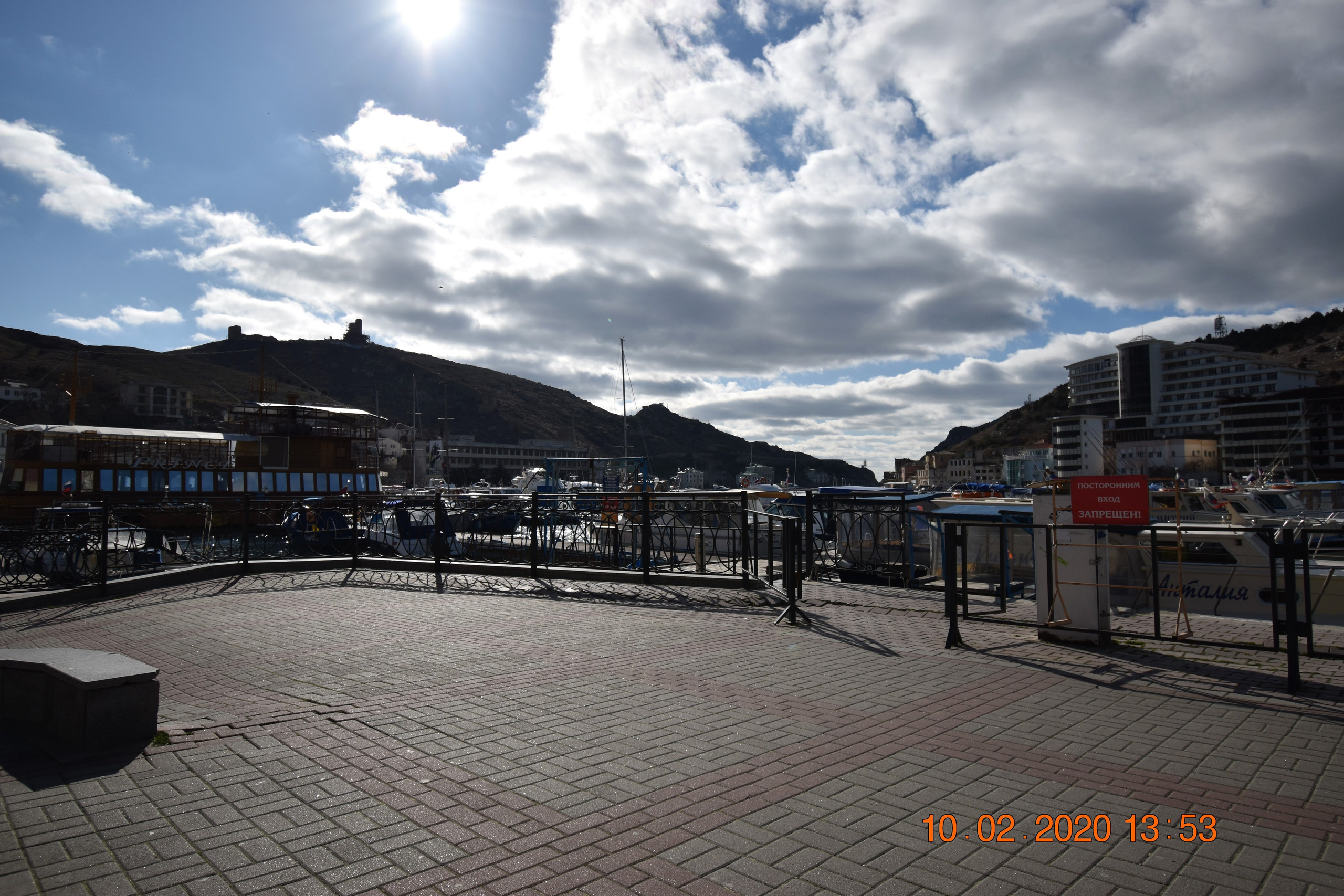 Балаклава. Созерцатель. фотографирую что тронуло и впечатлило. самарская область