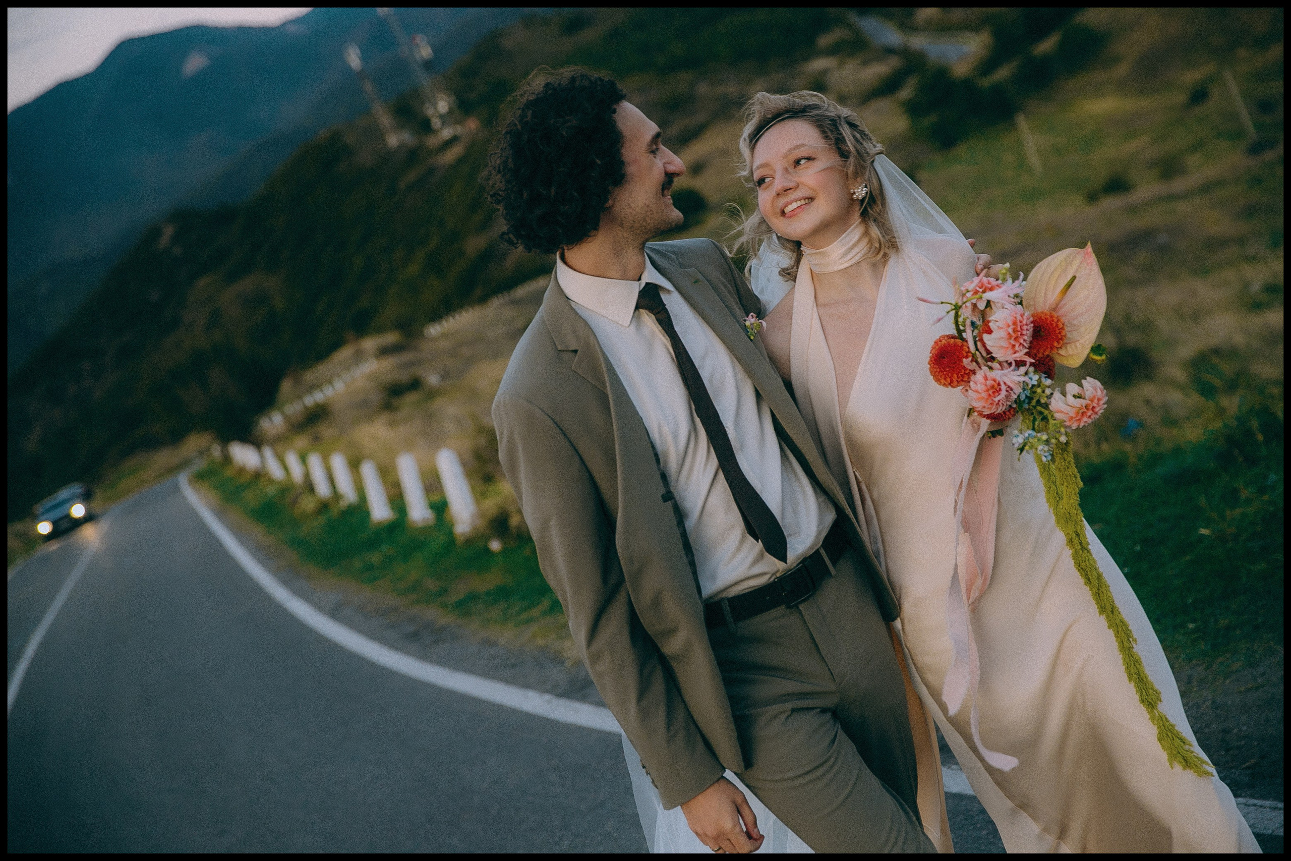 Саша и Даша. Свадебный фотограф Грузия Тбилиси