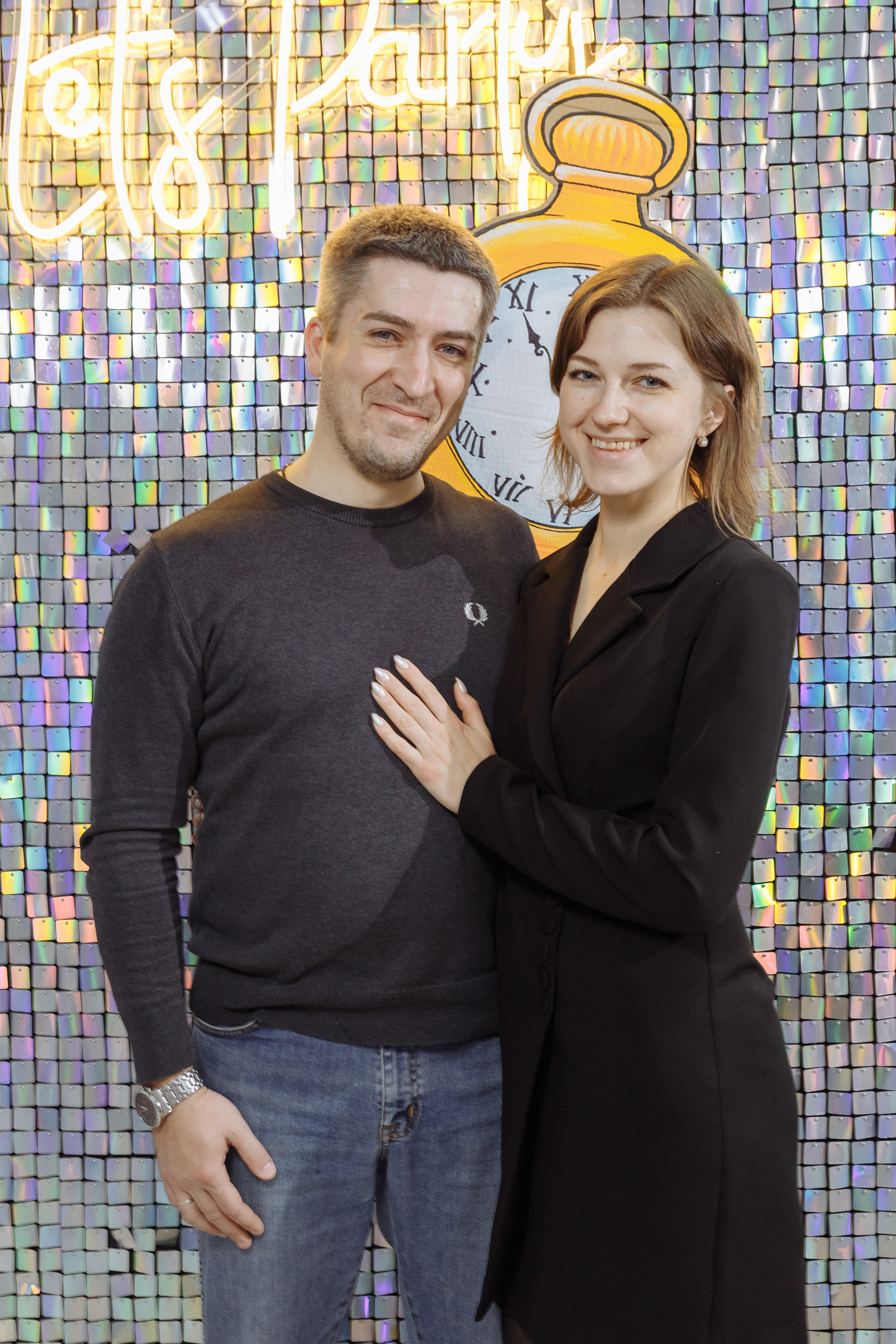 Олеся празднует свое 6 летие в компании Алисы, Чеширского кота и друзей. Событийный фотограф Максим Бескоровайновнов