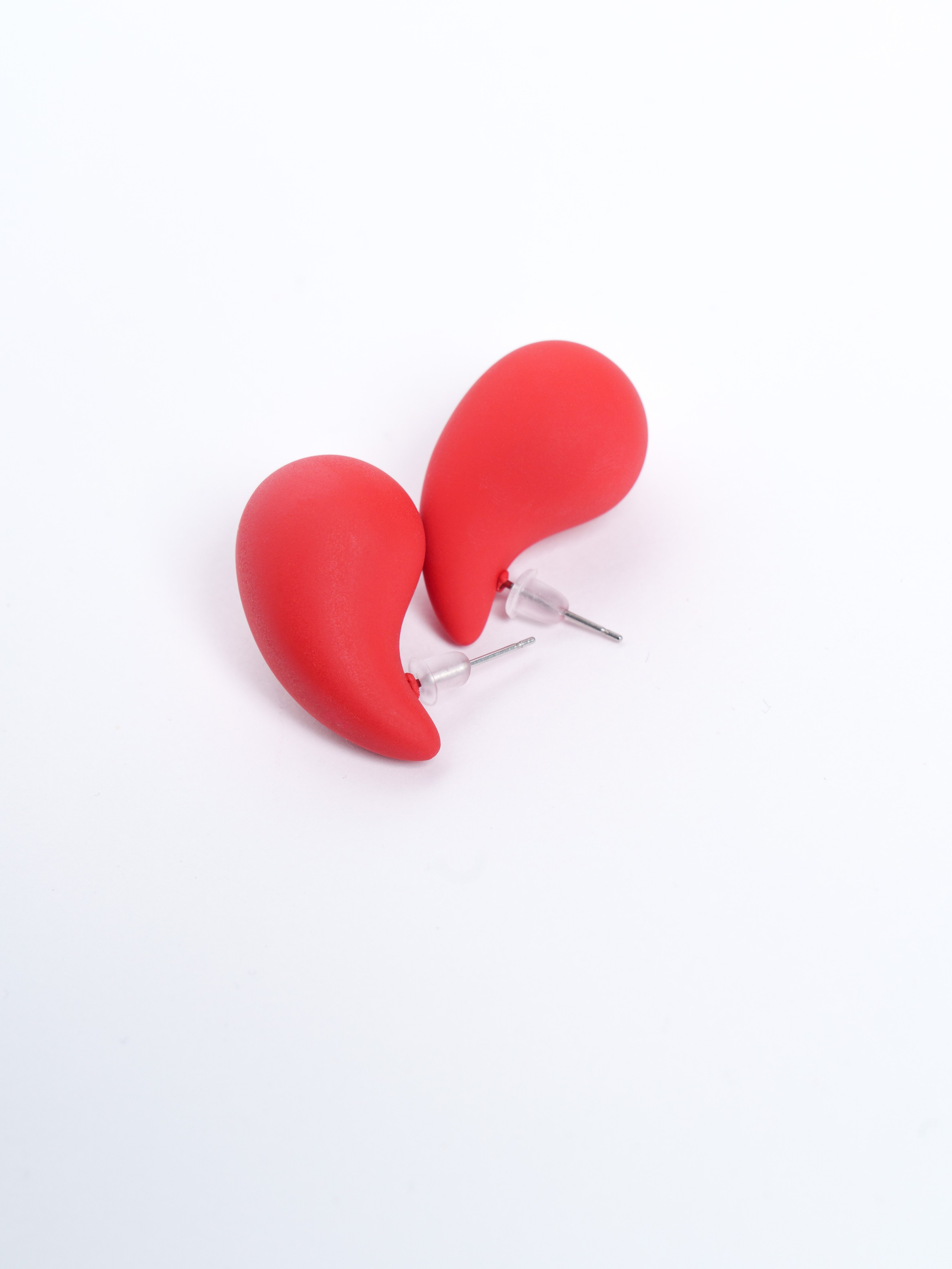 Съемка сережек для WB и OZON. Портретный и Контент фотограф Григорий Семенов (Grifon) в Ижевске