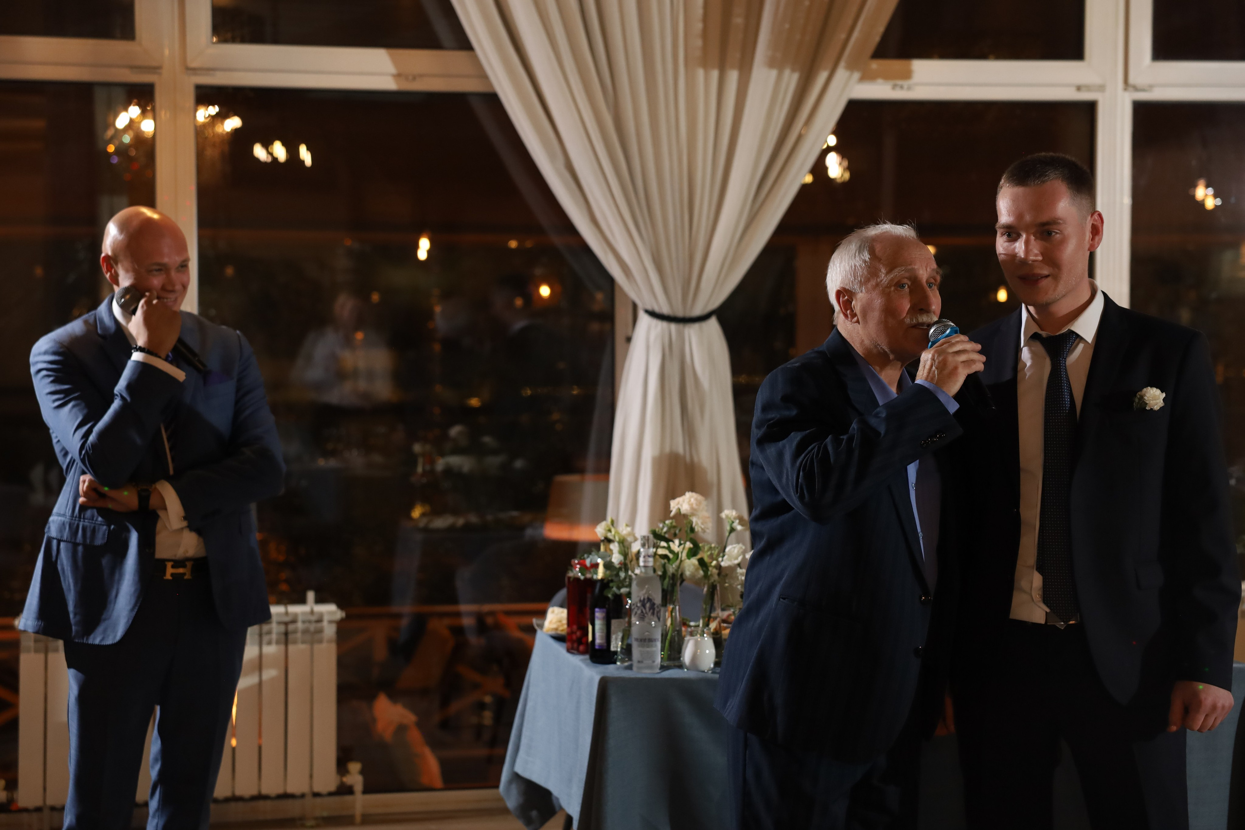 𝒜𝓇𝓉𝑒𝓂 & 𝐿𝓎𝓊𝓈𝓎𝒶 (𝓇𝑒𝓈𝓉𝒶𝓊𝓇𝒶𝓃𝓉). 𝑀𝑜𝓈𝒸𝑜𝓌. Свадебный фотограф в Санкт-Петербурге