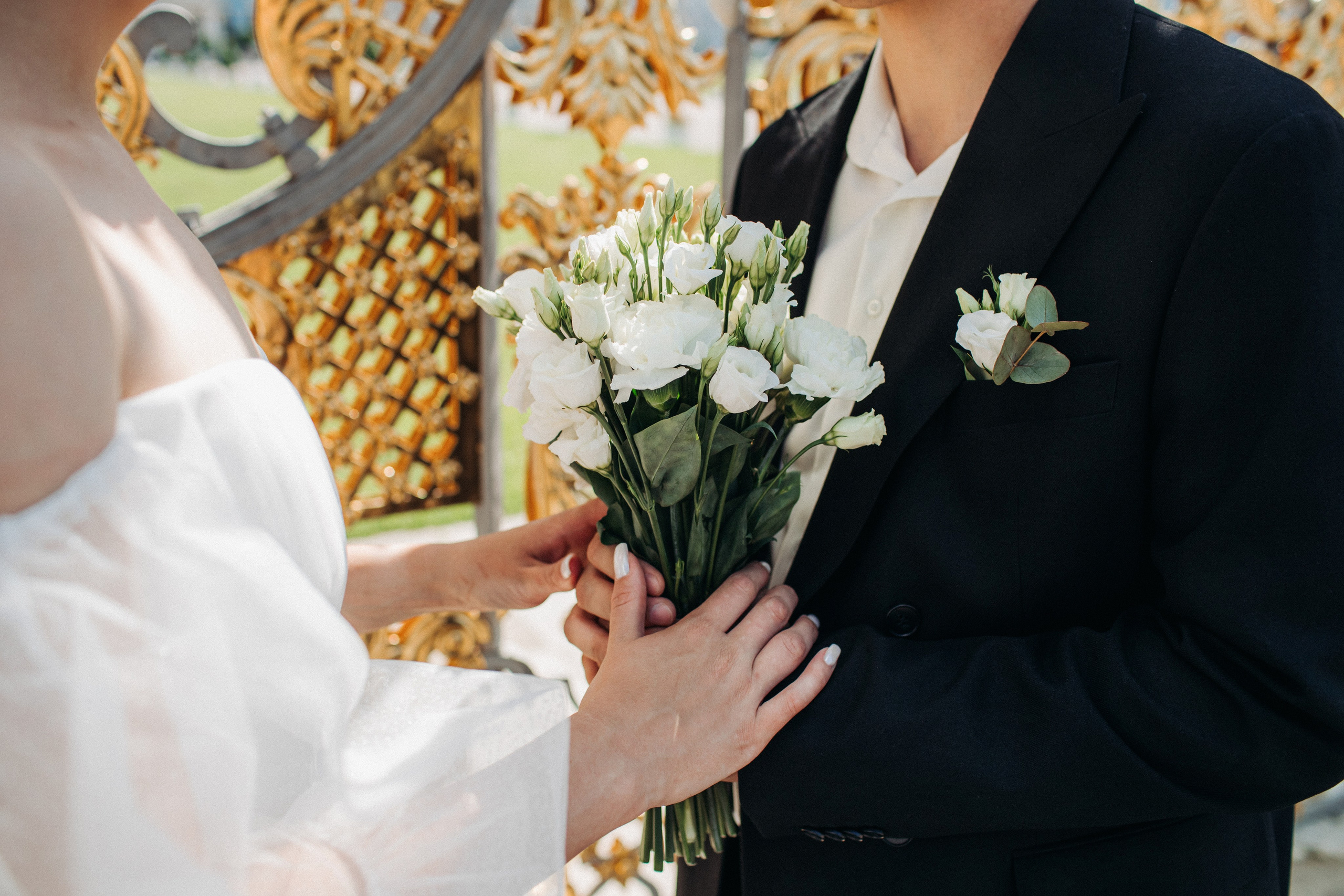 Vlad & Nadya (Saint-Petersburg, Russia). Destination wedding photographer Peter Letu