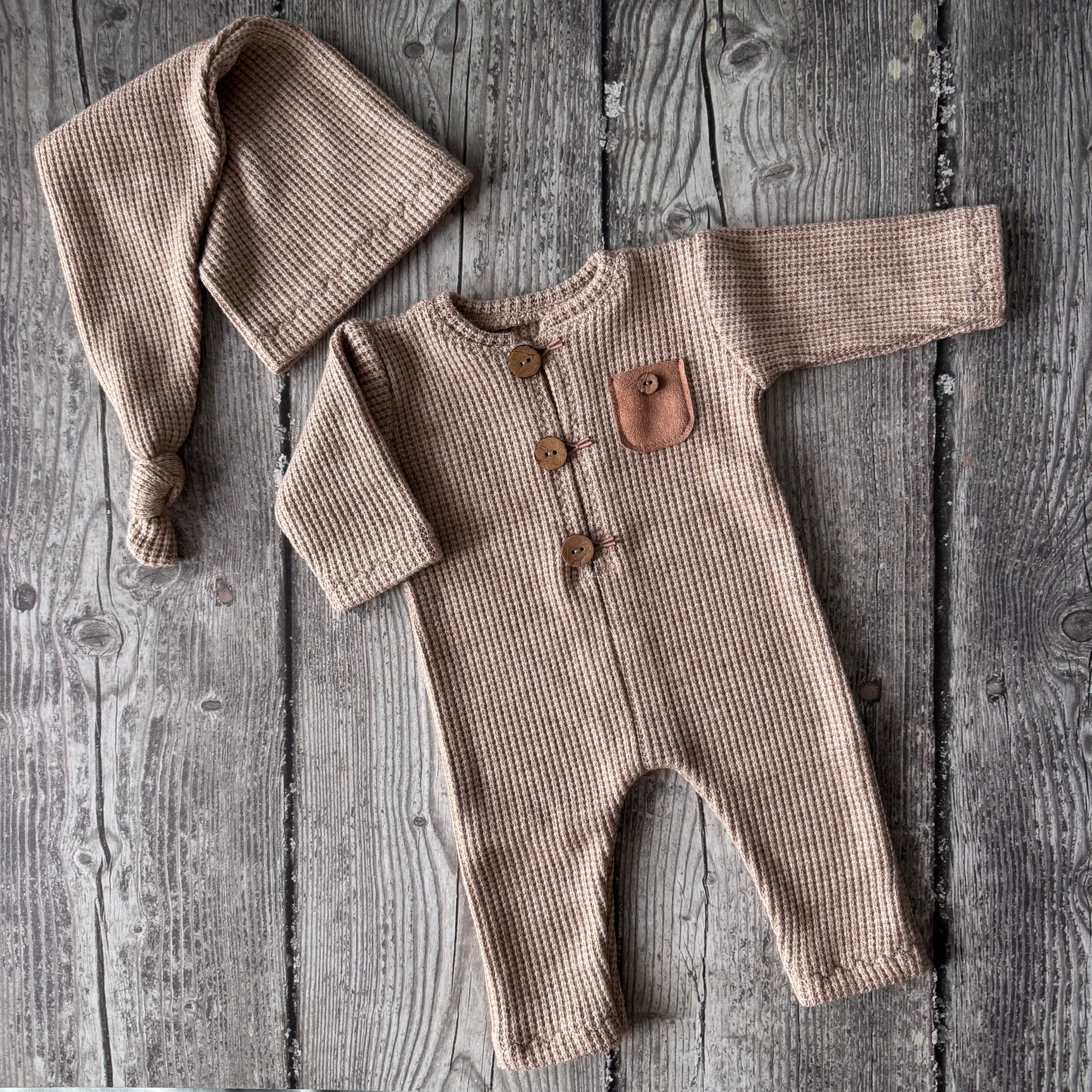 Костюмы и аксессуары для фотосессии новорожденных | Реквизит для съемки newborn в Москве. Фотосессия новорожденных в Москве и Московской области | Профессиональный фотограф newborn — Татьяна Иванова