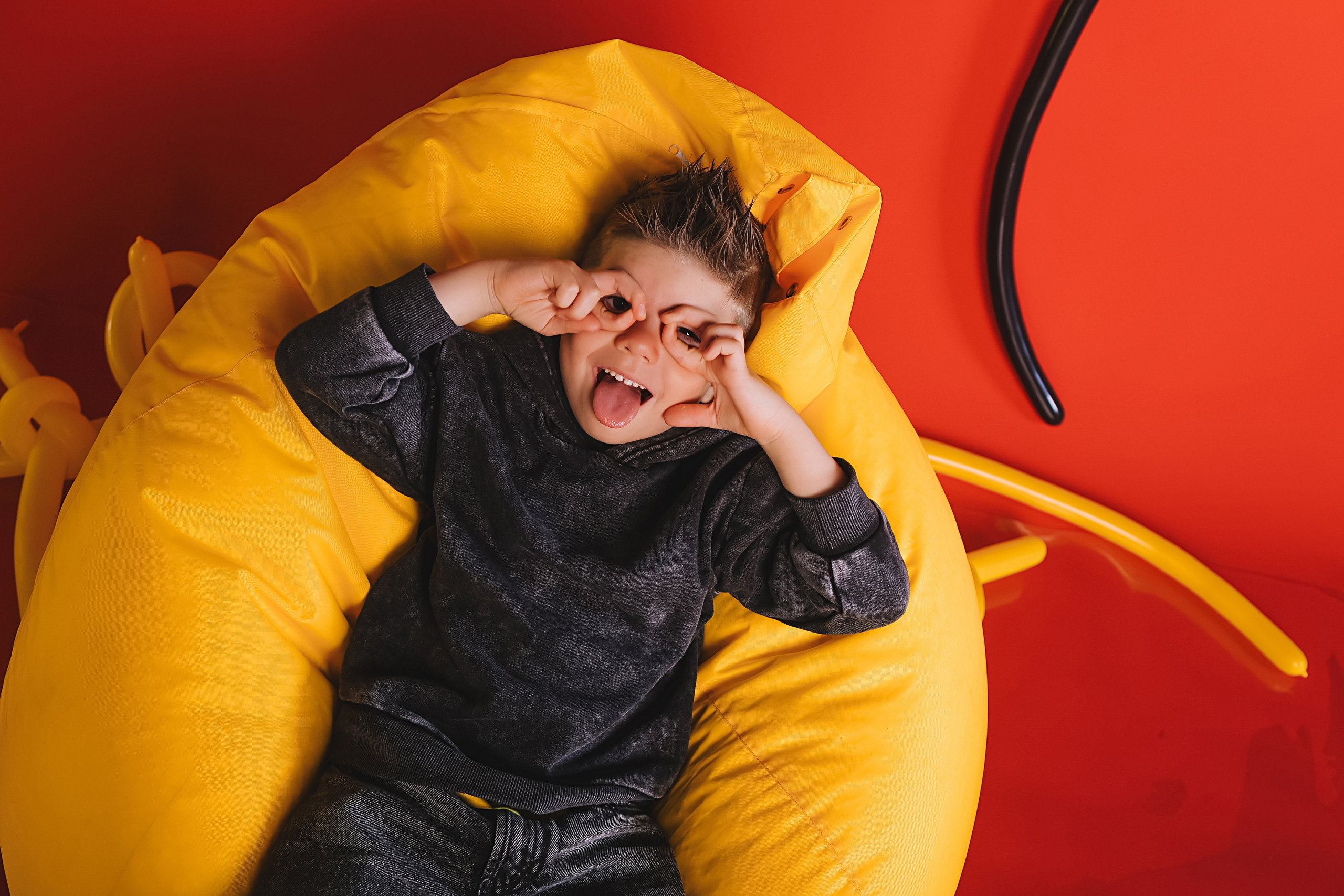 Фотопроект ЯРКИЕ. Семейный фотограф Тюмень, фотограф на роды Салмина Мария