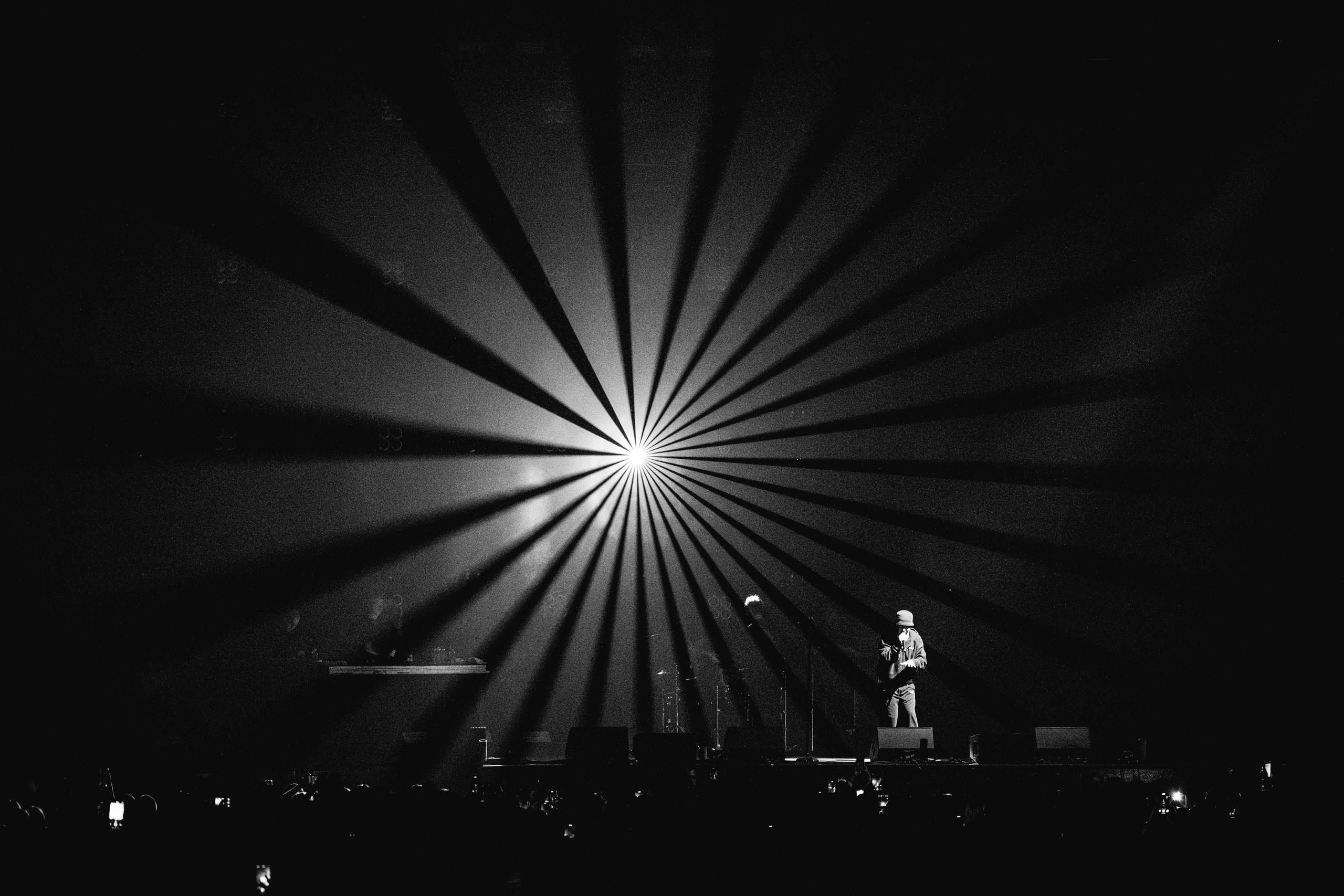 RAMIL / МОСКВА / 2025. OOPS