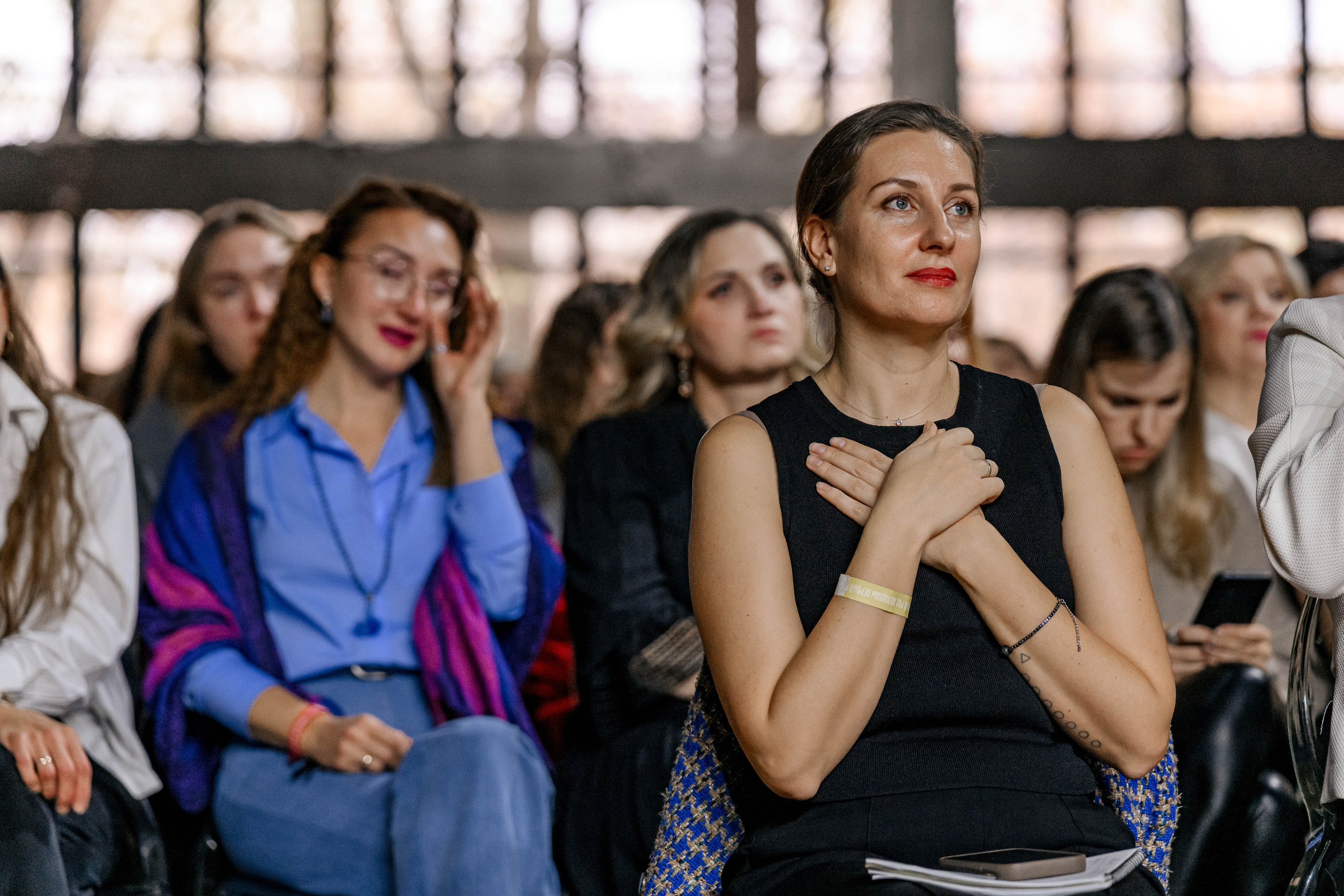 YOUTUBE ЖУРНАЛ ЖЕНЩИНЫ. Максим Комаров — Профессиональный фотограф