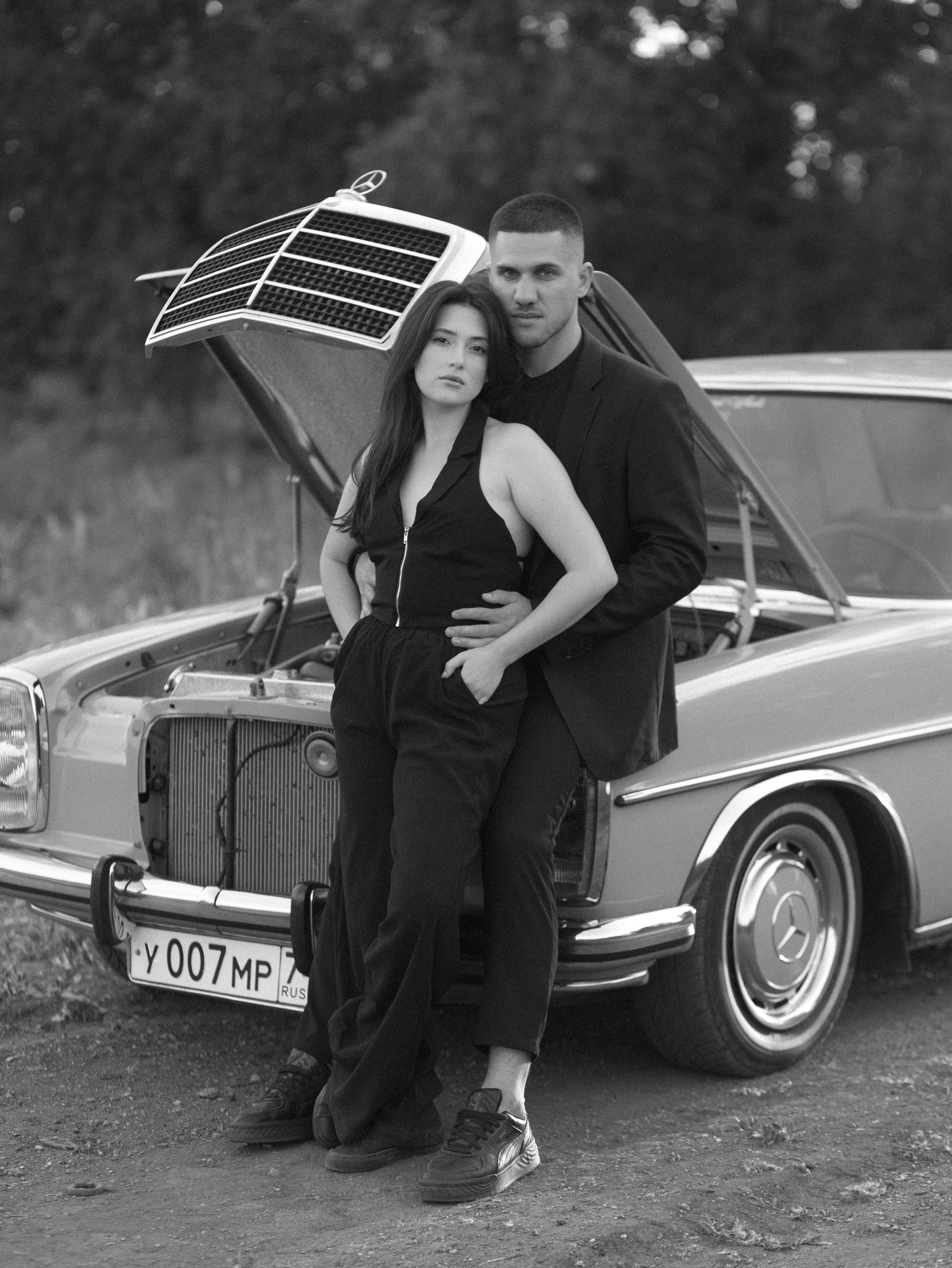 ТАНЯ И БУЛАТ, РЕТРО МАШИНА. Свадебный и индивидуальный фотограф в Челябинске Евгения Негодяева