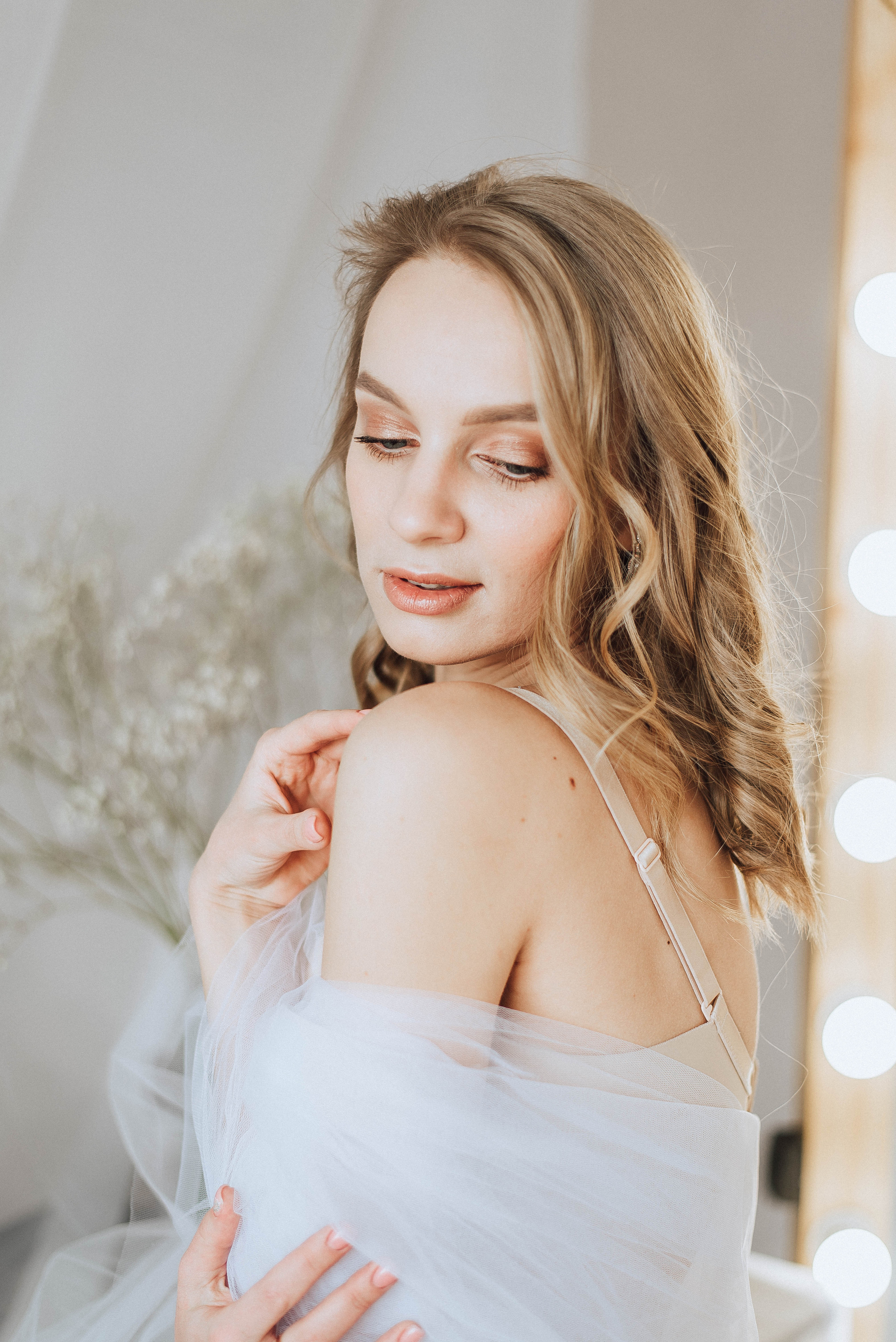 Элла (сборы невесты). Свадебный и семейный фотограф в Чите Юлия Оранская