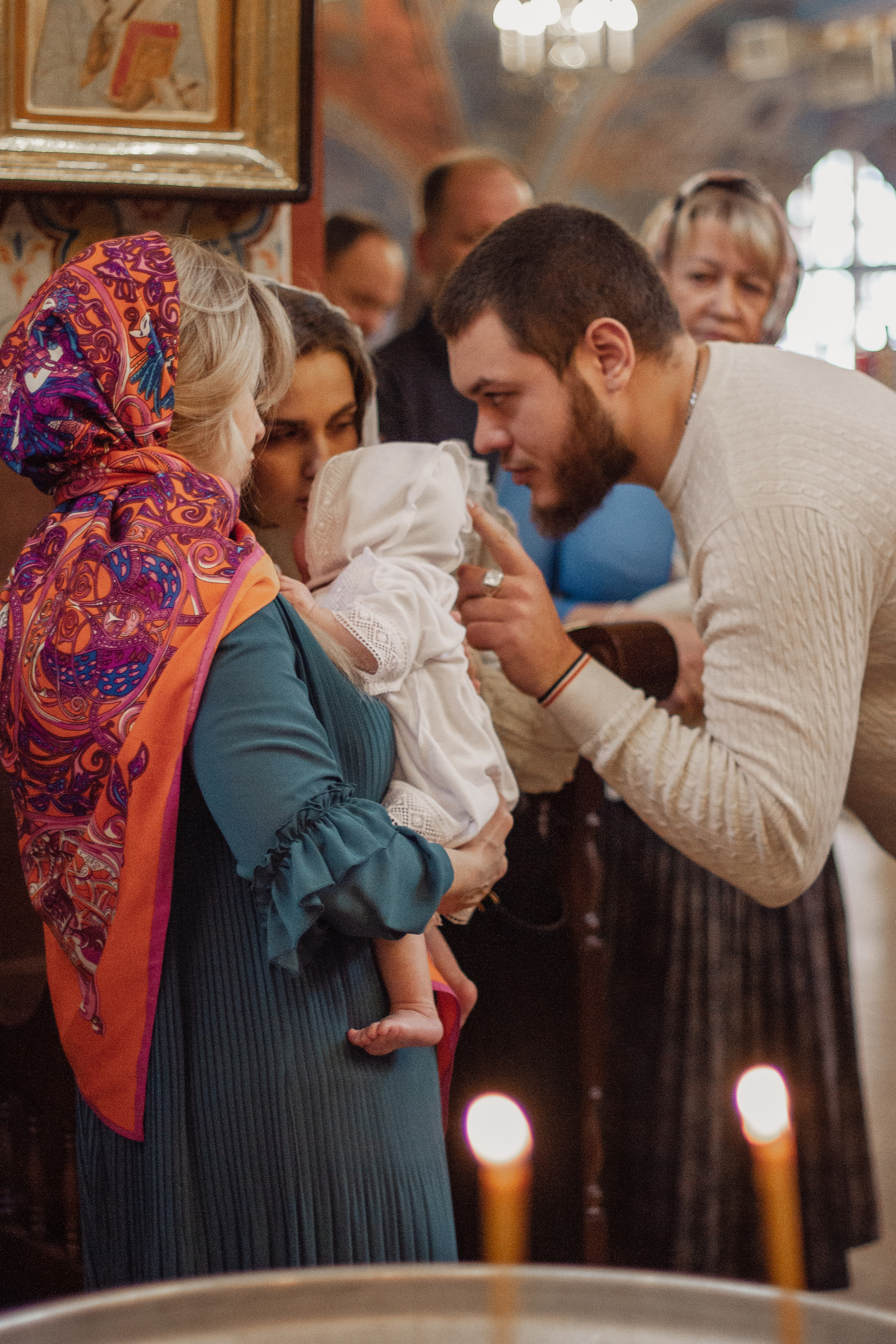 Крещение Маи. Главная