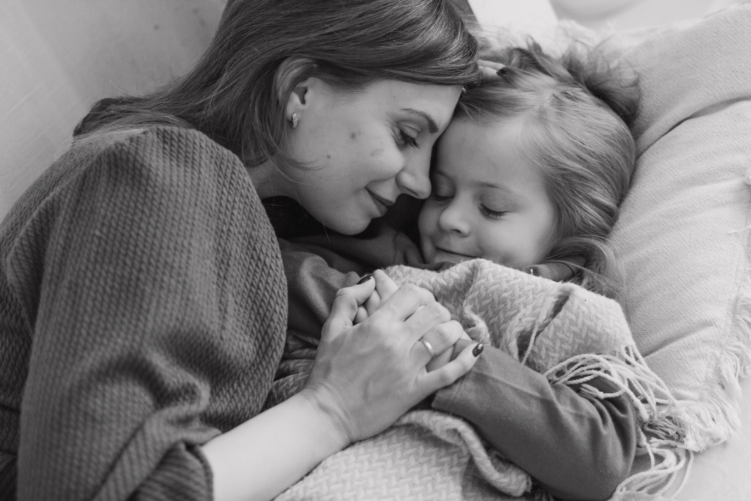 Ира и Таисия. Главная