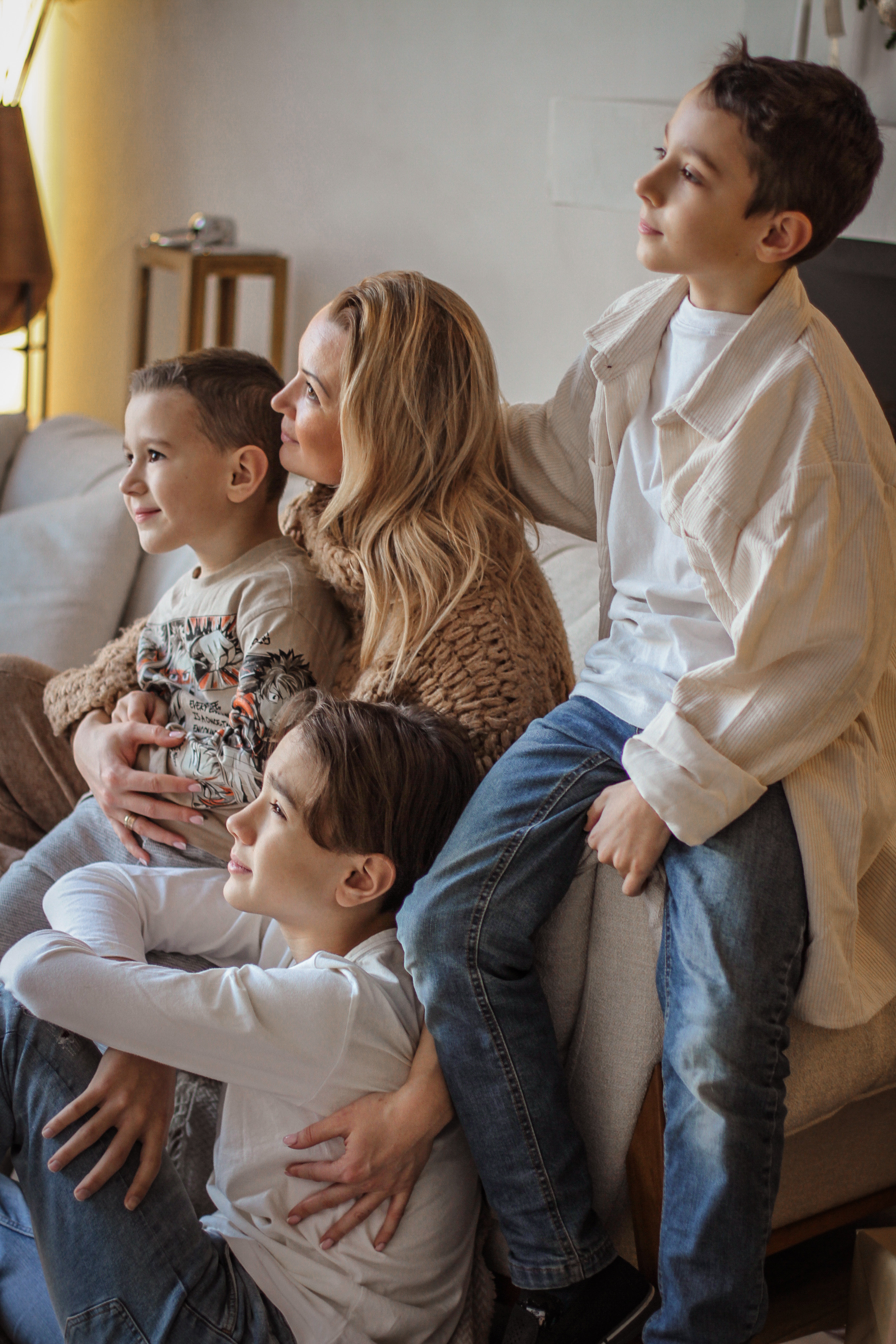 Карина и семья. Главная