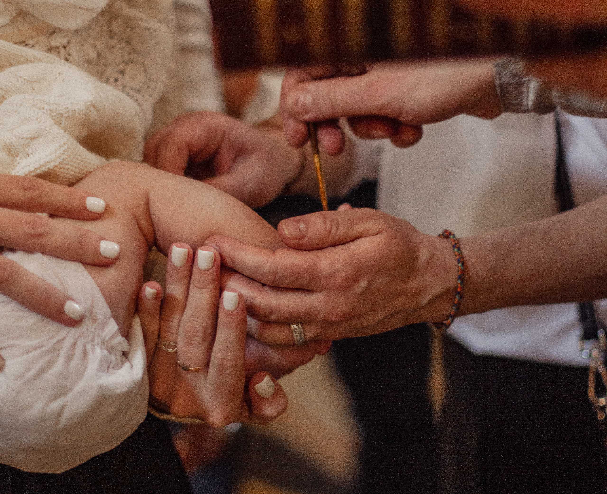 Крещение Маи. Главная