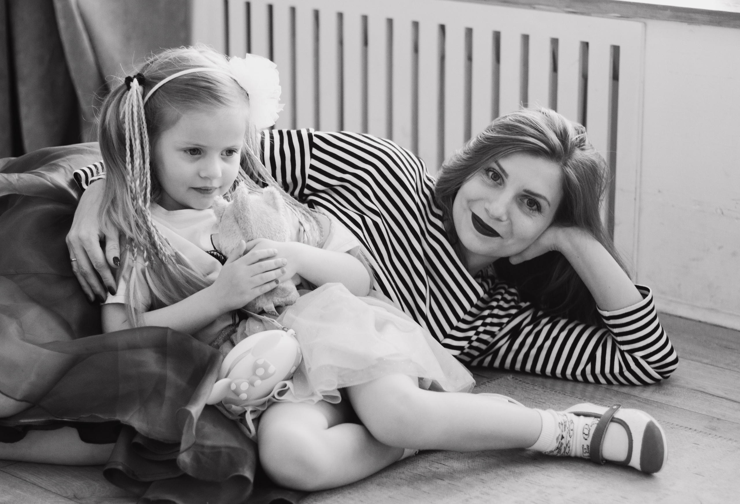 Ира и Таисия. Главная