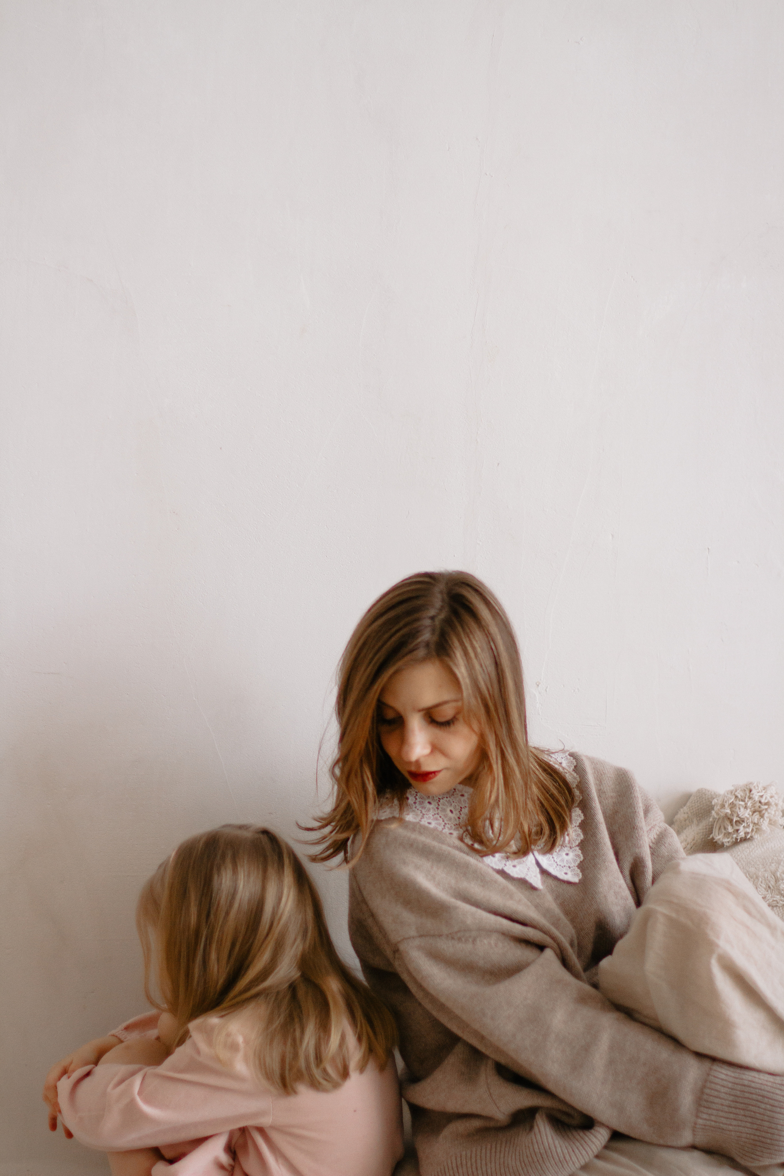 Ира и Таисия. Главная