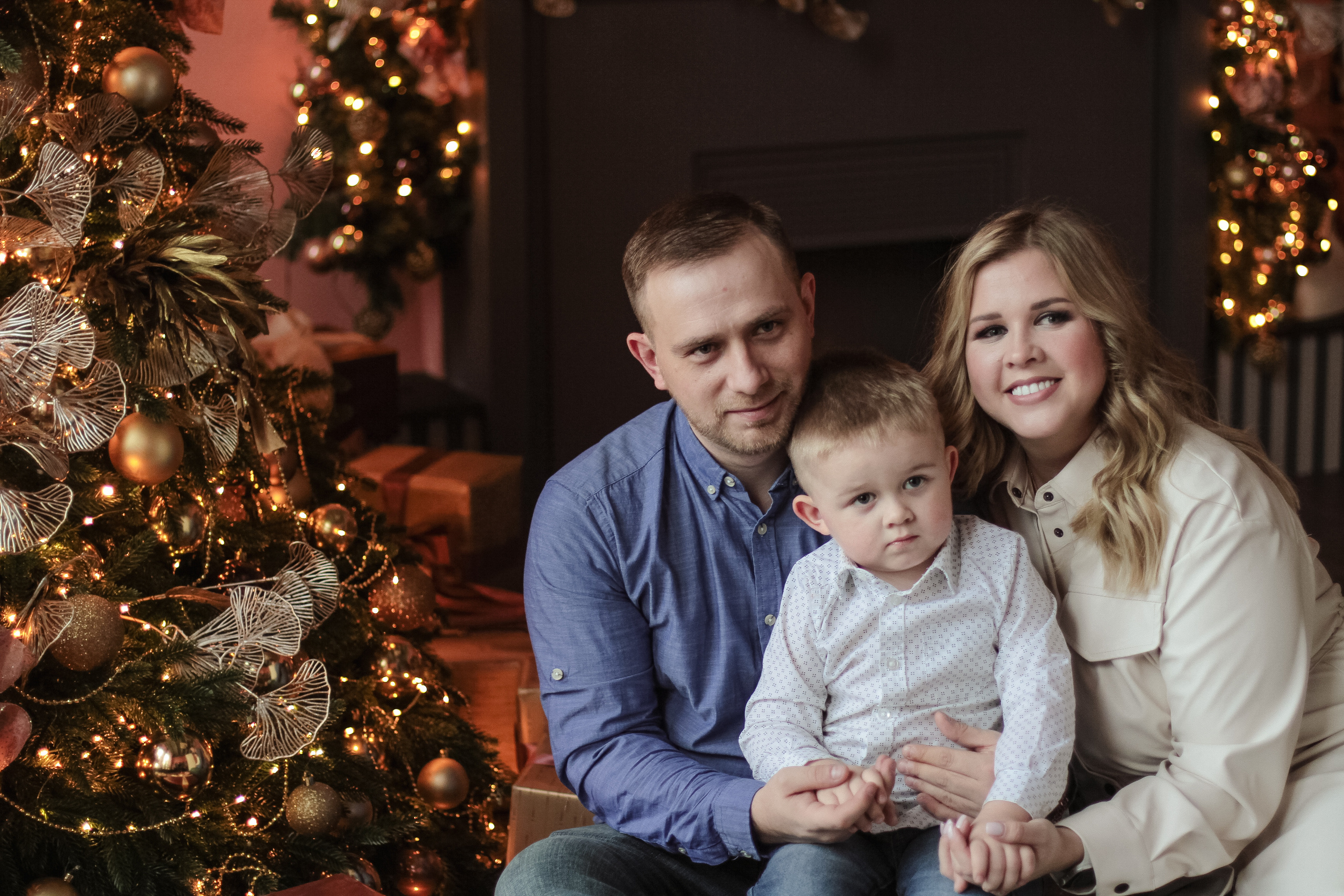 Надя и семья. Главная