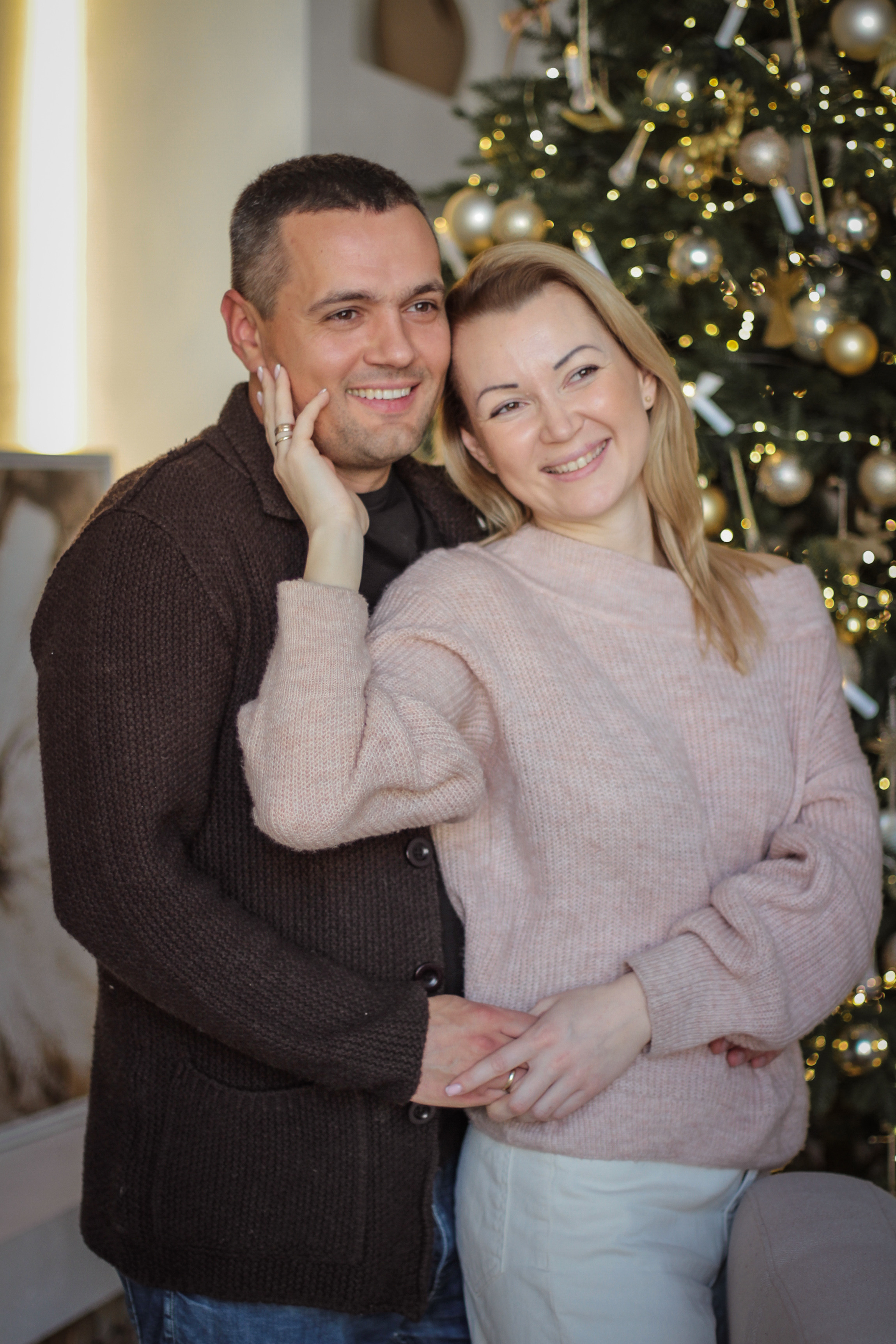 Карина и семья. Главная